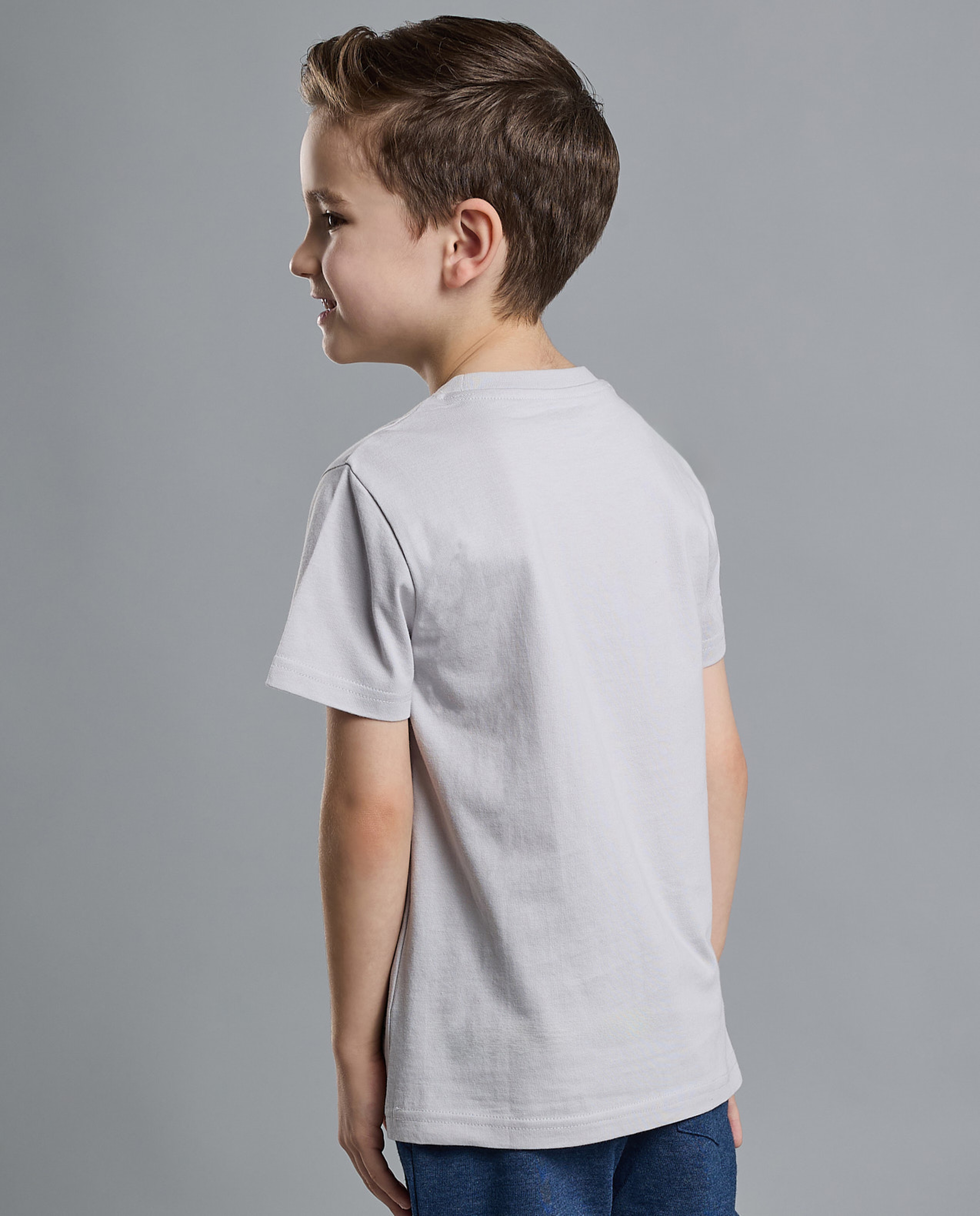 Graphic Print T-Shirt with Crew Neck and Short Sleeves