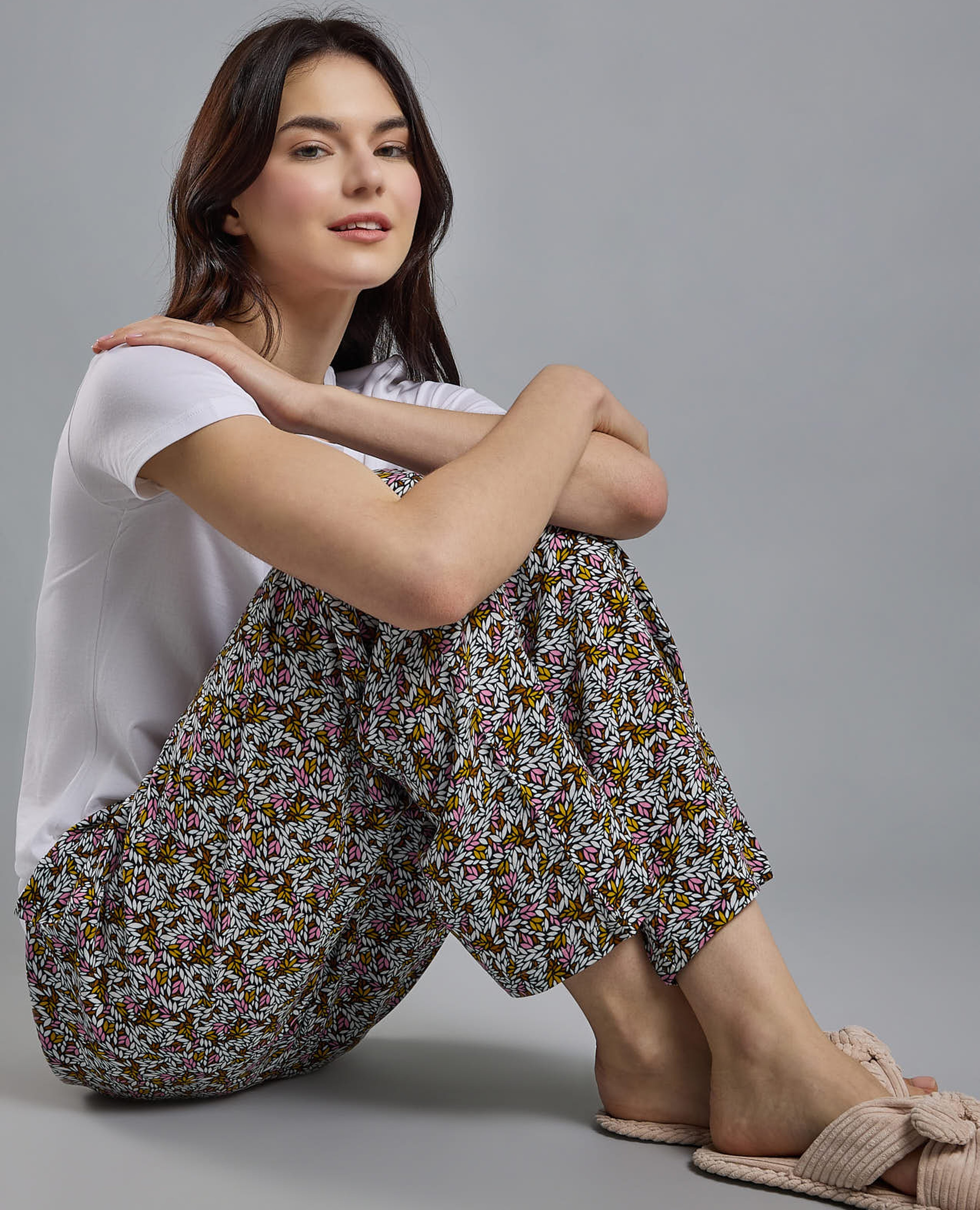 بنطال بيجاما بطبعة خصر مطاطي