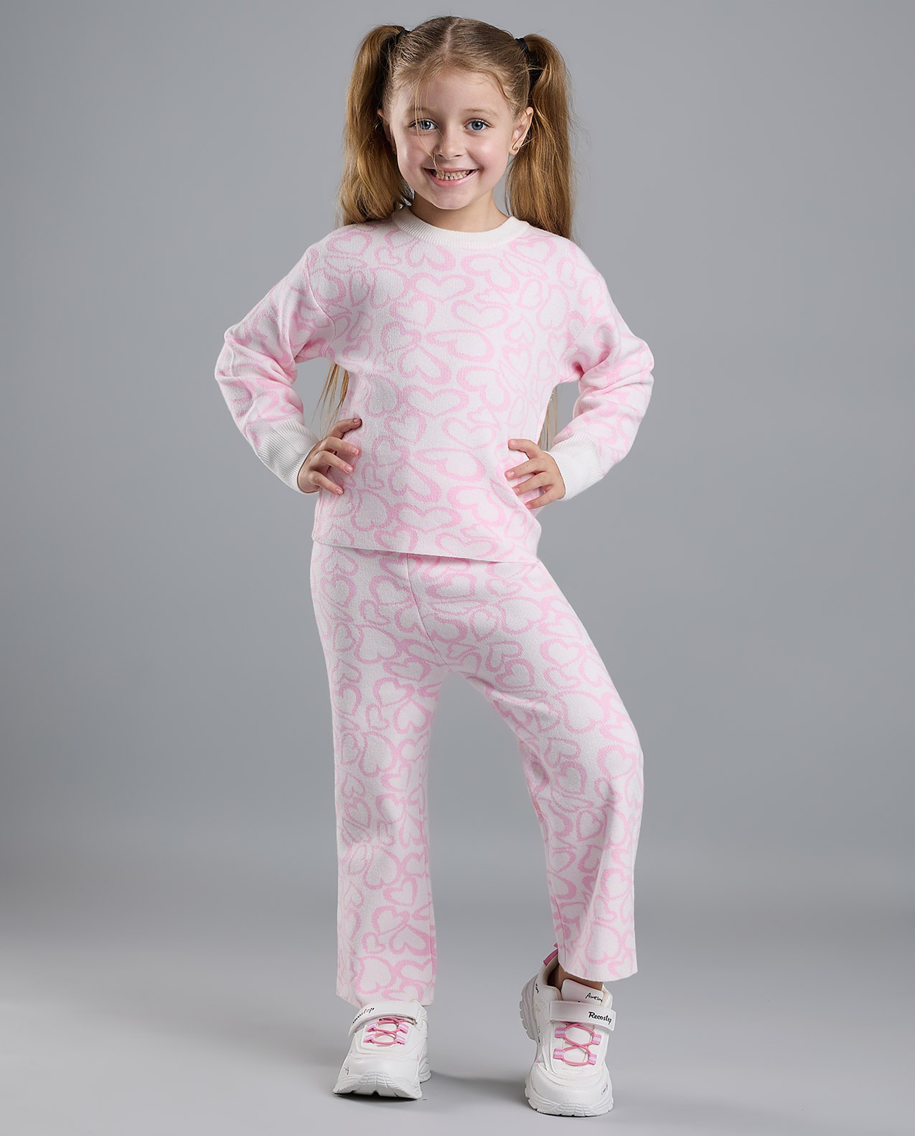 Heart Patterned Clothing Set