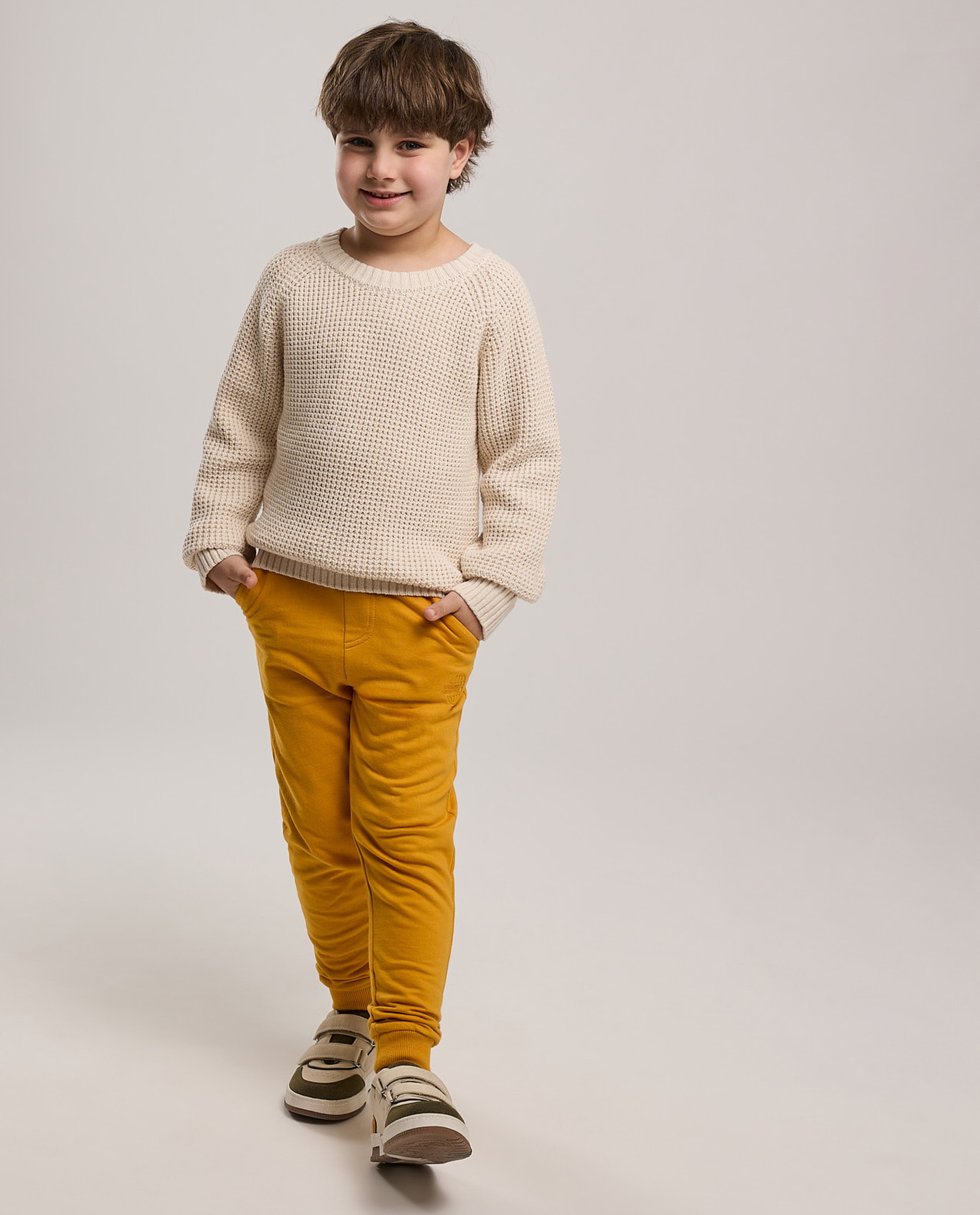 Textured Sweater with Crew Neck and Long Sleeves