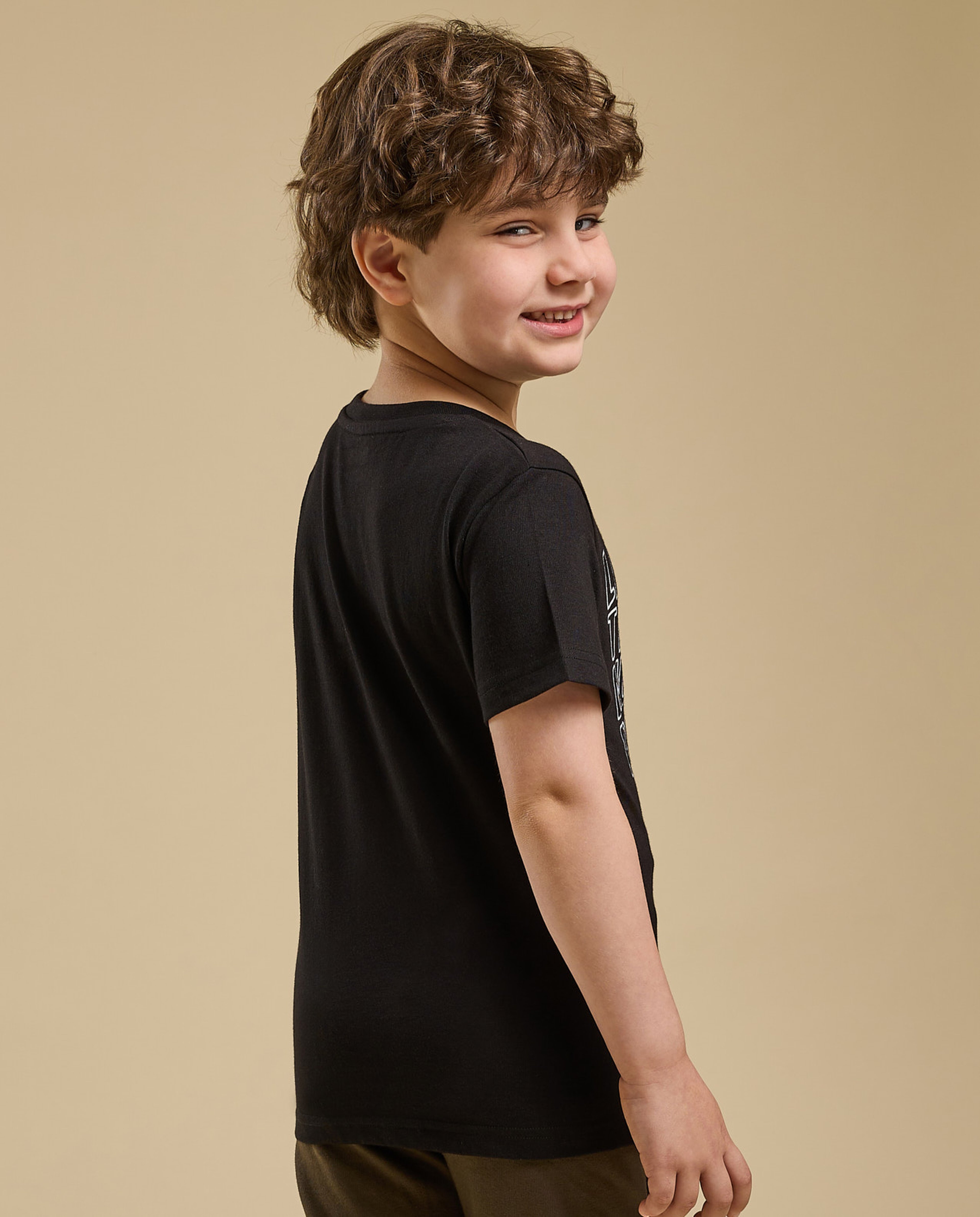 Graphic Print T-Shirt with Crew Neck and Short Sleeves