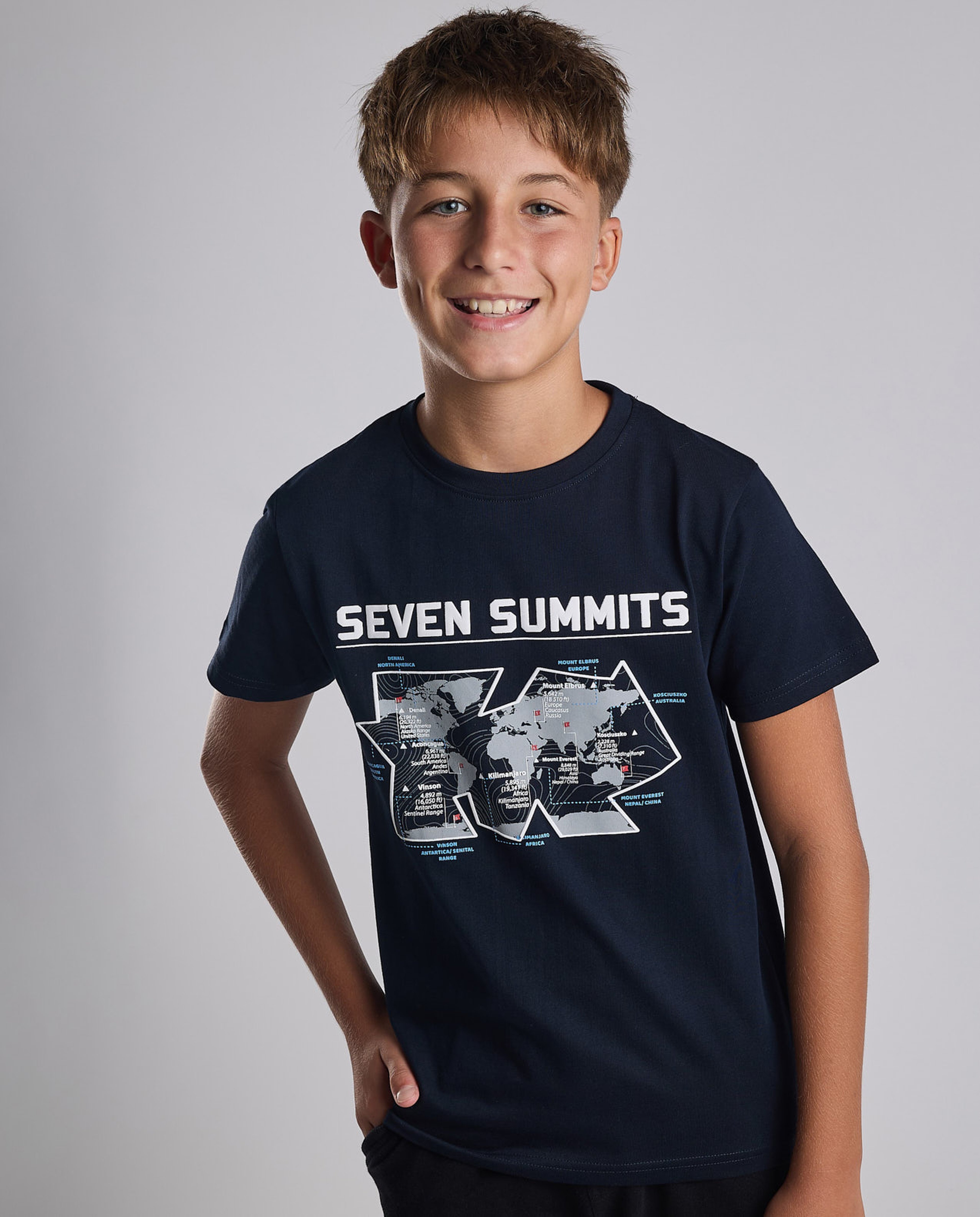 Graphic Print T-Shirt with Crew Neck and Short Sleeves