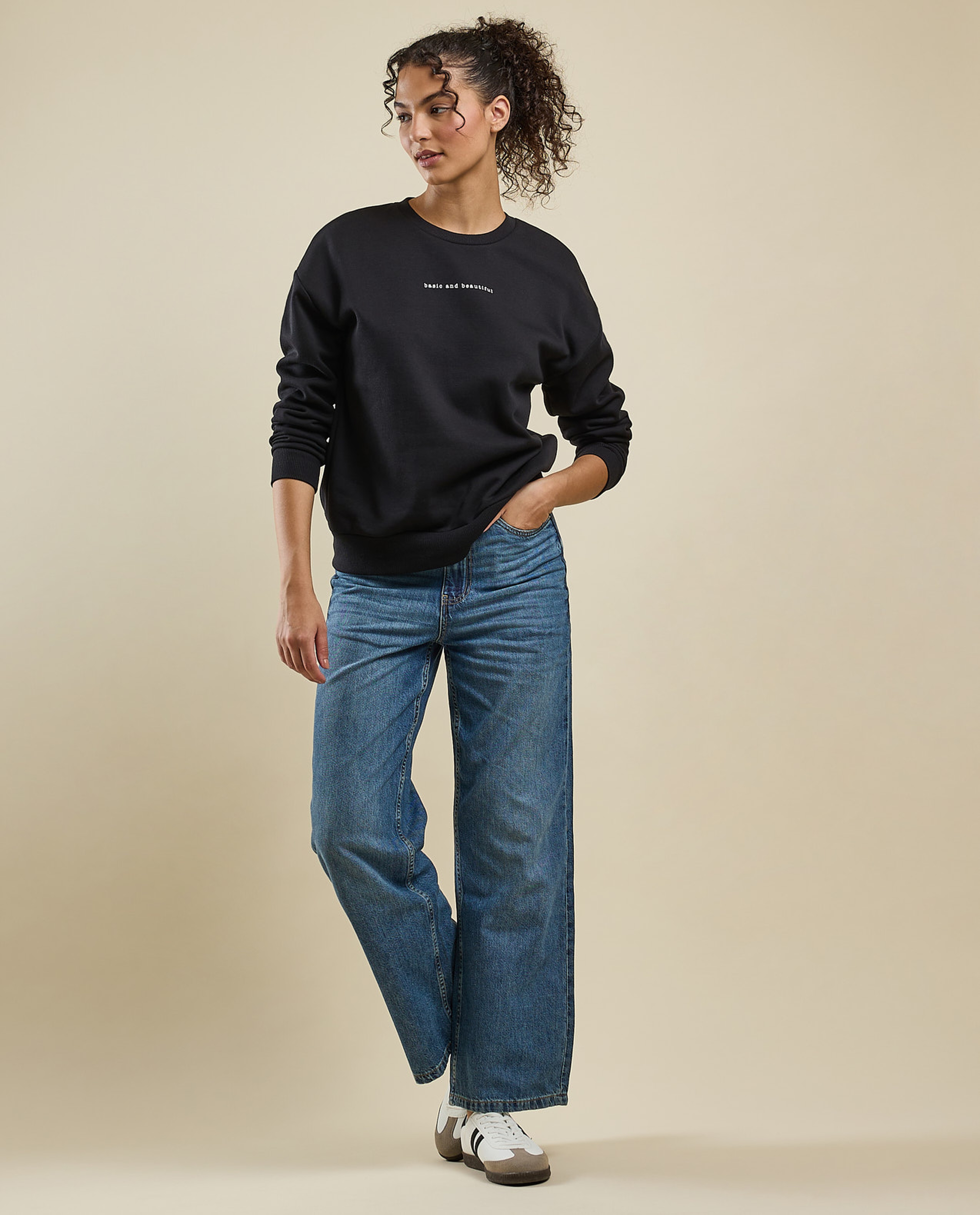 Typography Print Sweatshirt with Crew Neck and Long Sleeves