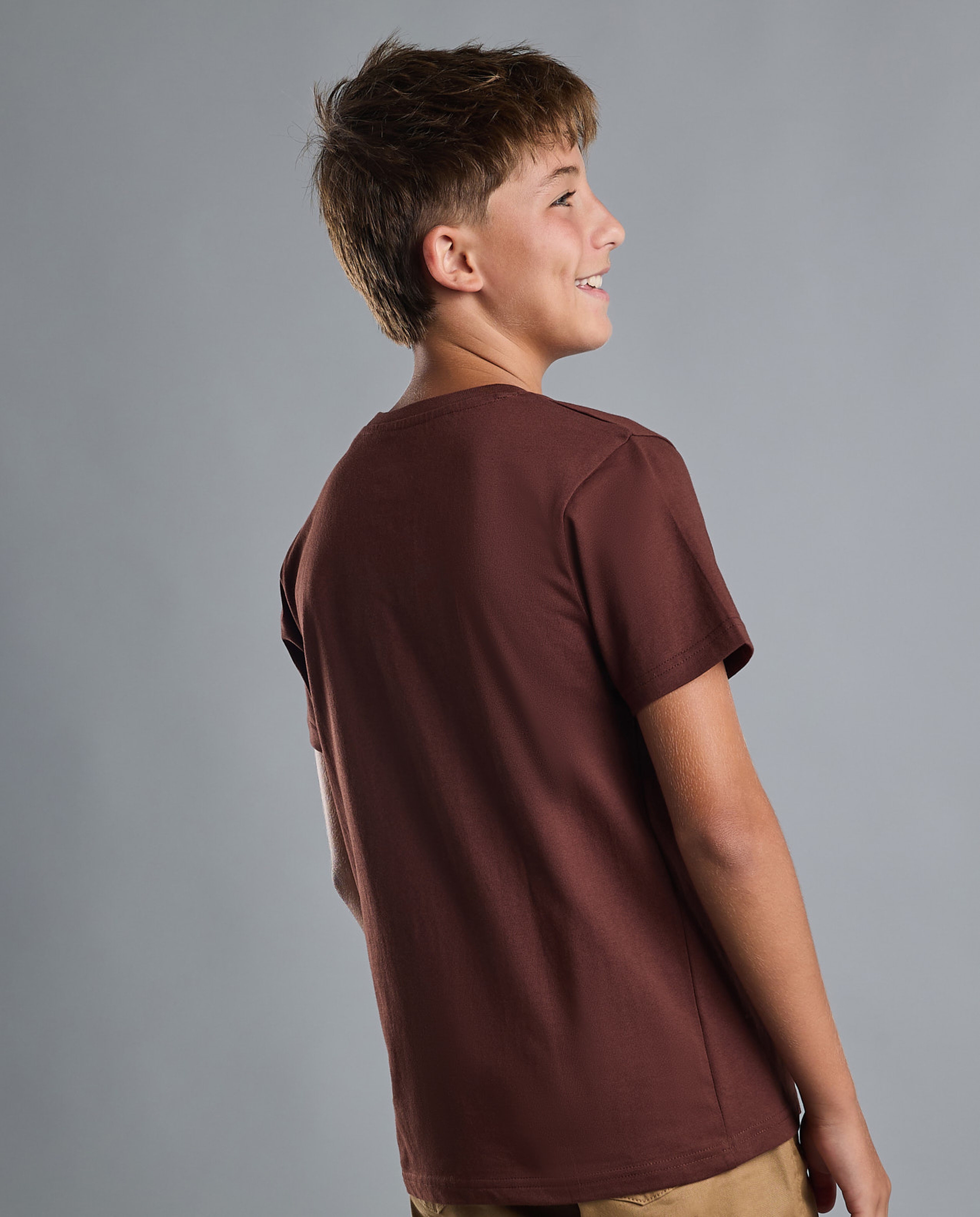 Graphic Print T-Shirt with Crew Neck and Short Sleeves