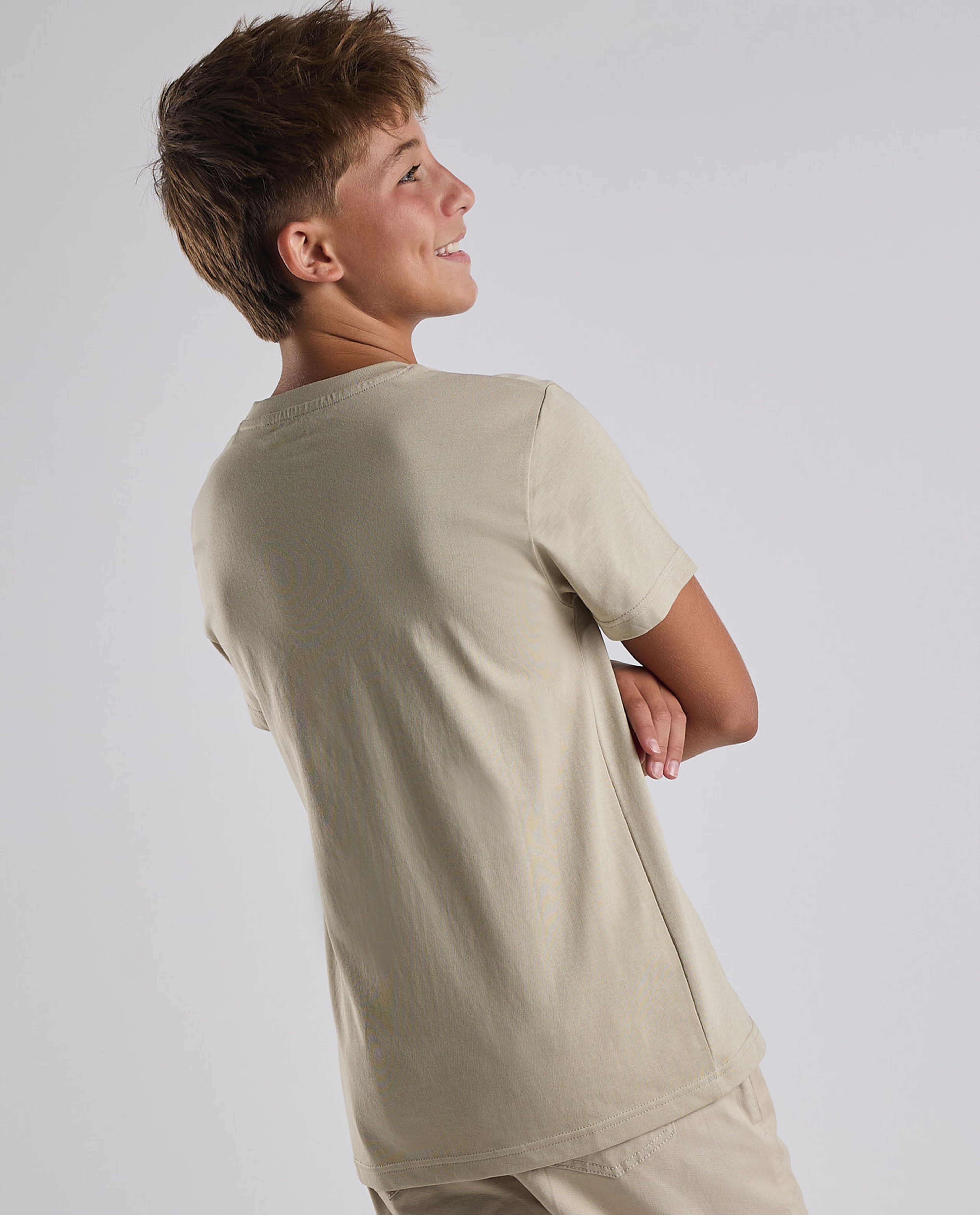 Graphic Print T-Shirt with Crew Neck and Short Sleeves