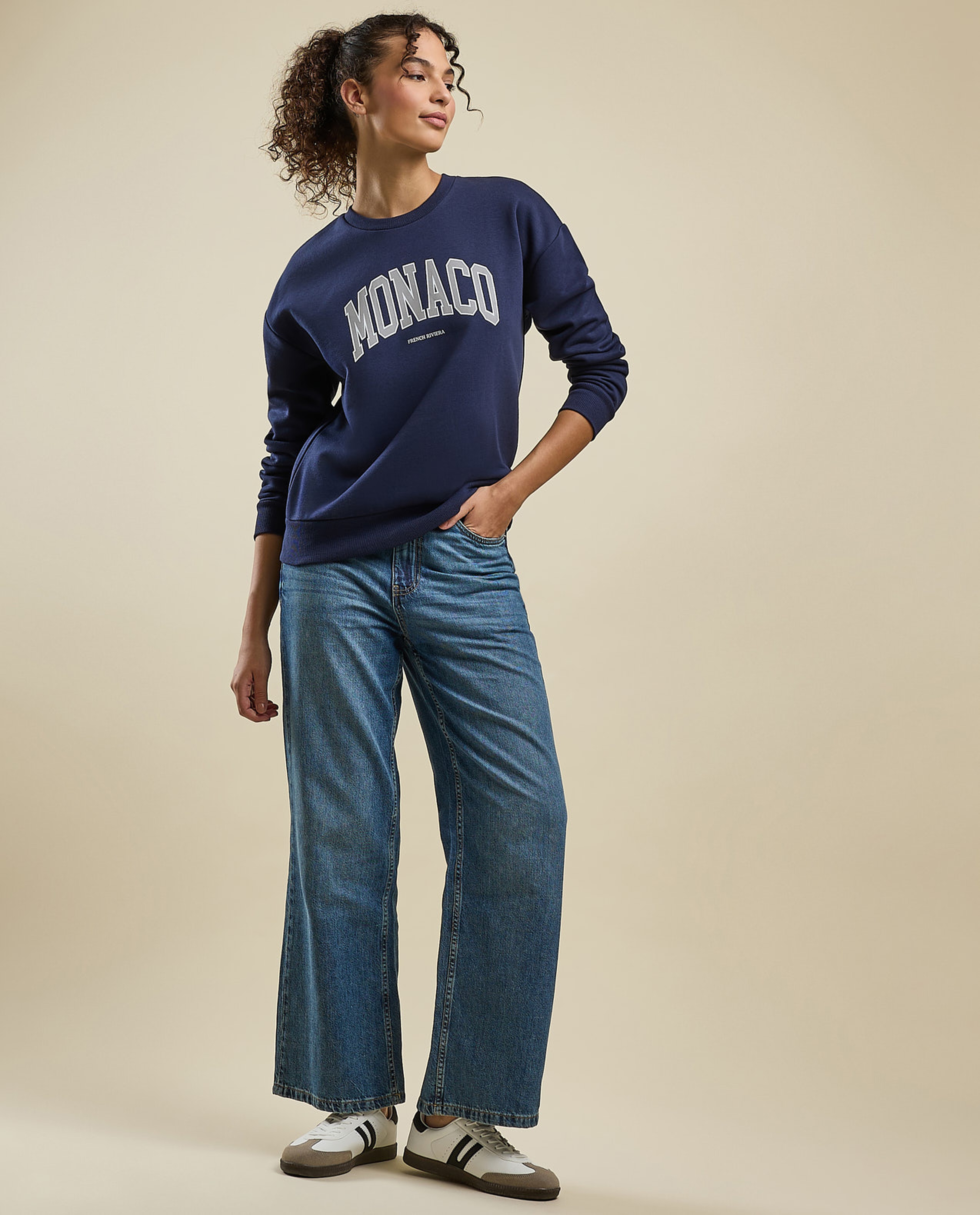 Typography Print Sweatshirt with Crew Neck and Long Sleeves