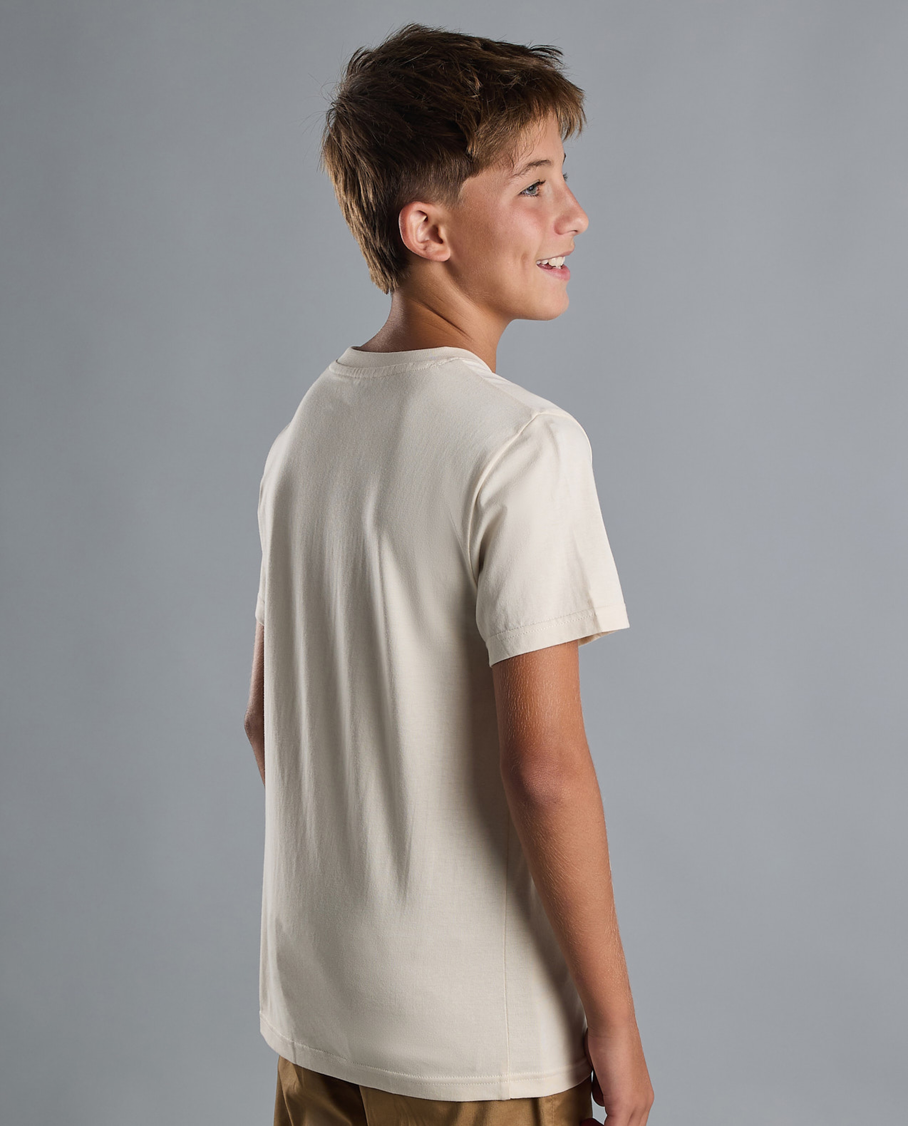 Graphic Print T-Shirt with Crew Neck and Short Sleeves