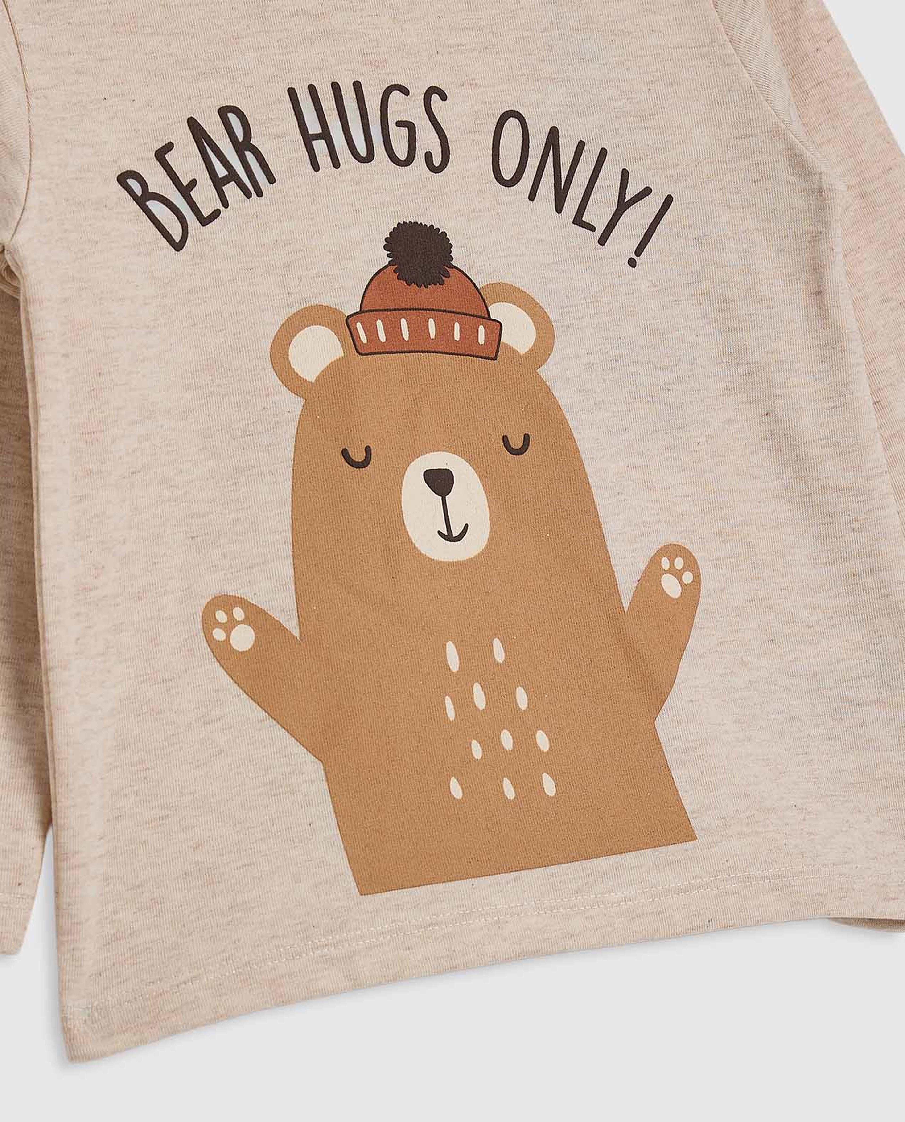 Graphic Print T-Shirt with Crew Neck and Long Sleeves