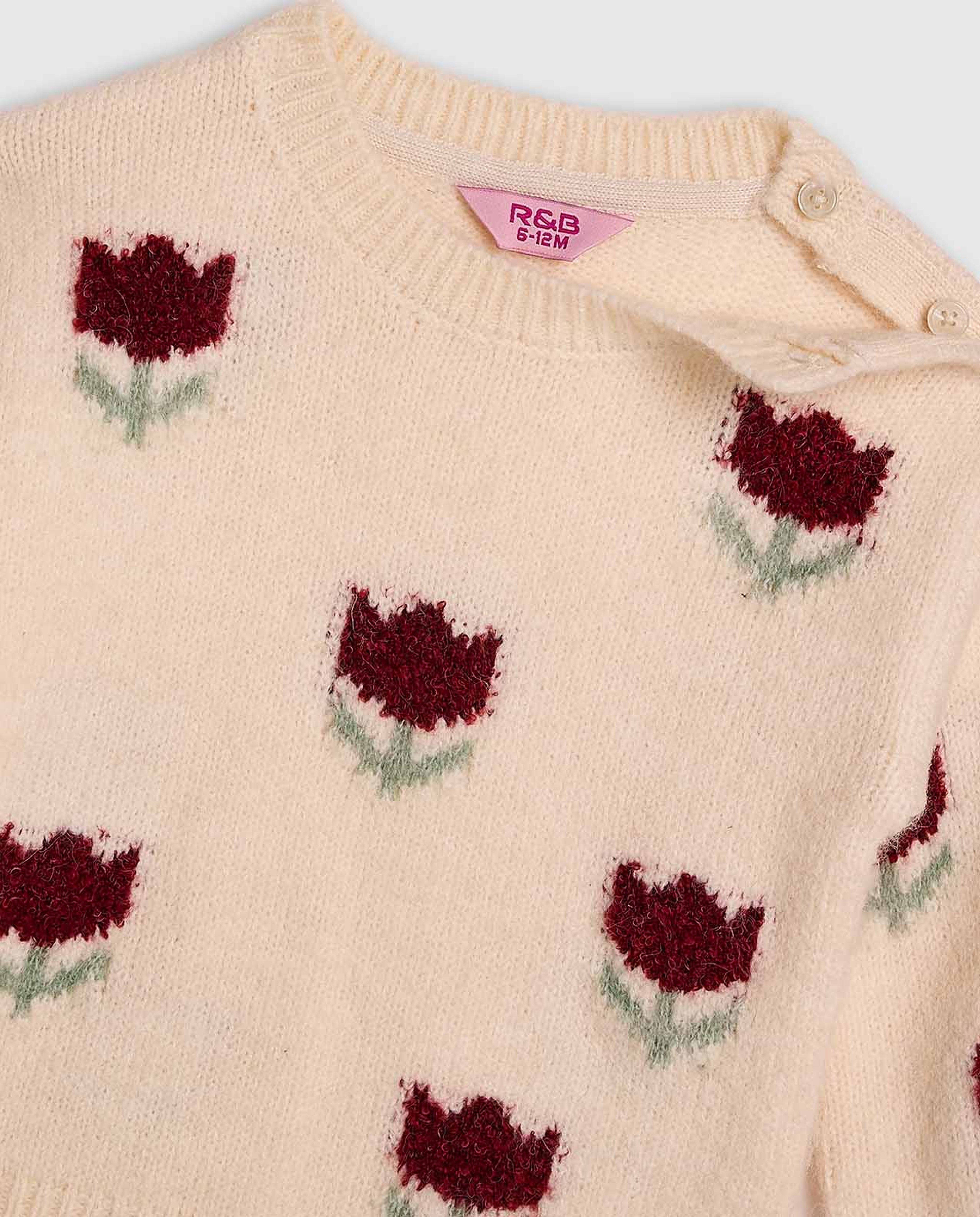 Patterned Sweater with Crew Neck and Long Sleeves