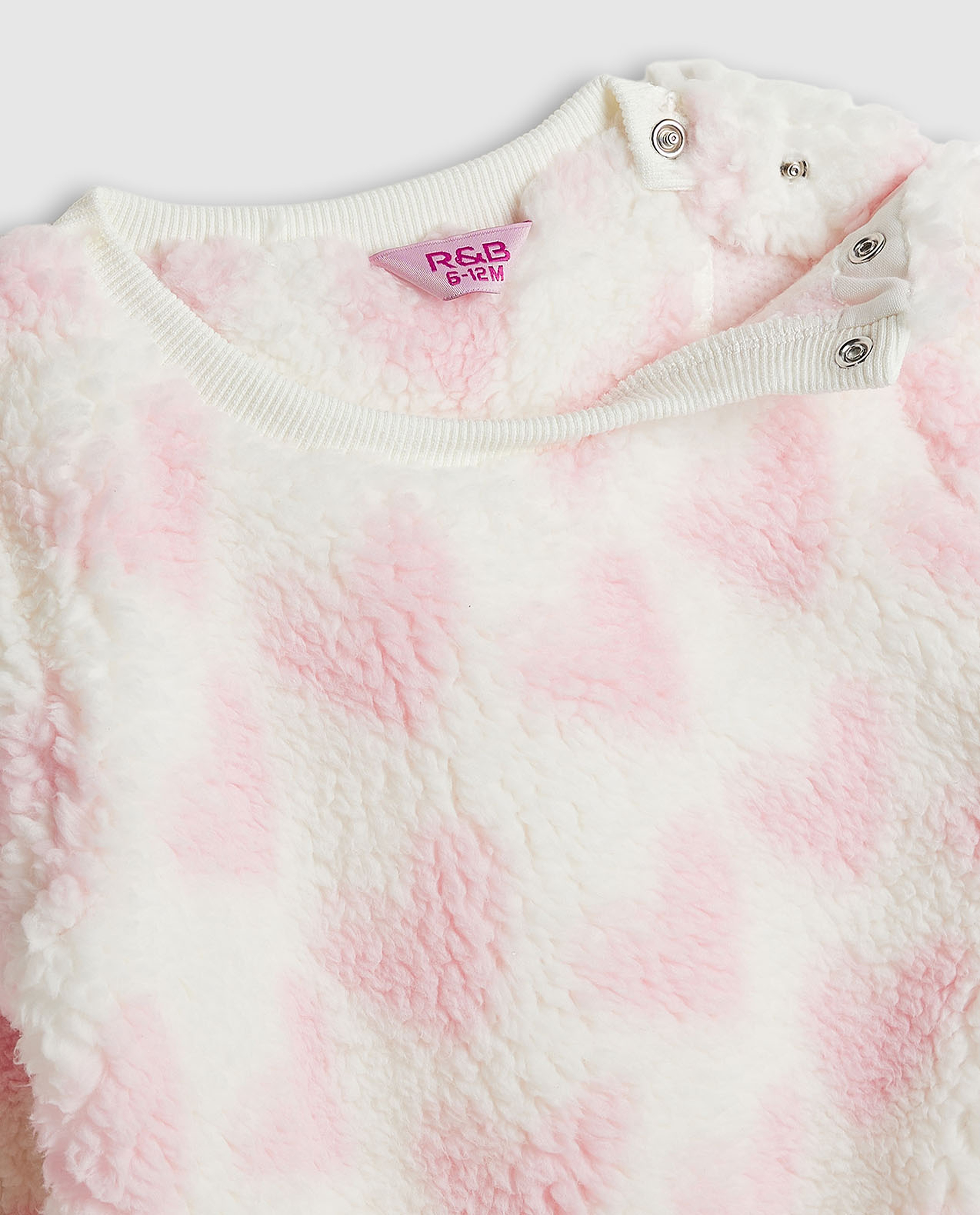 Patterned Clothing Set