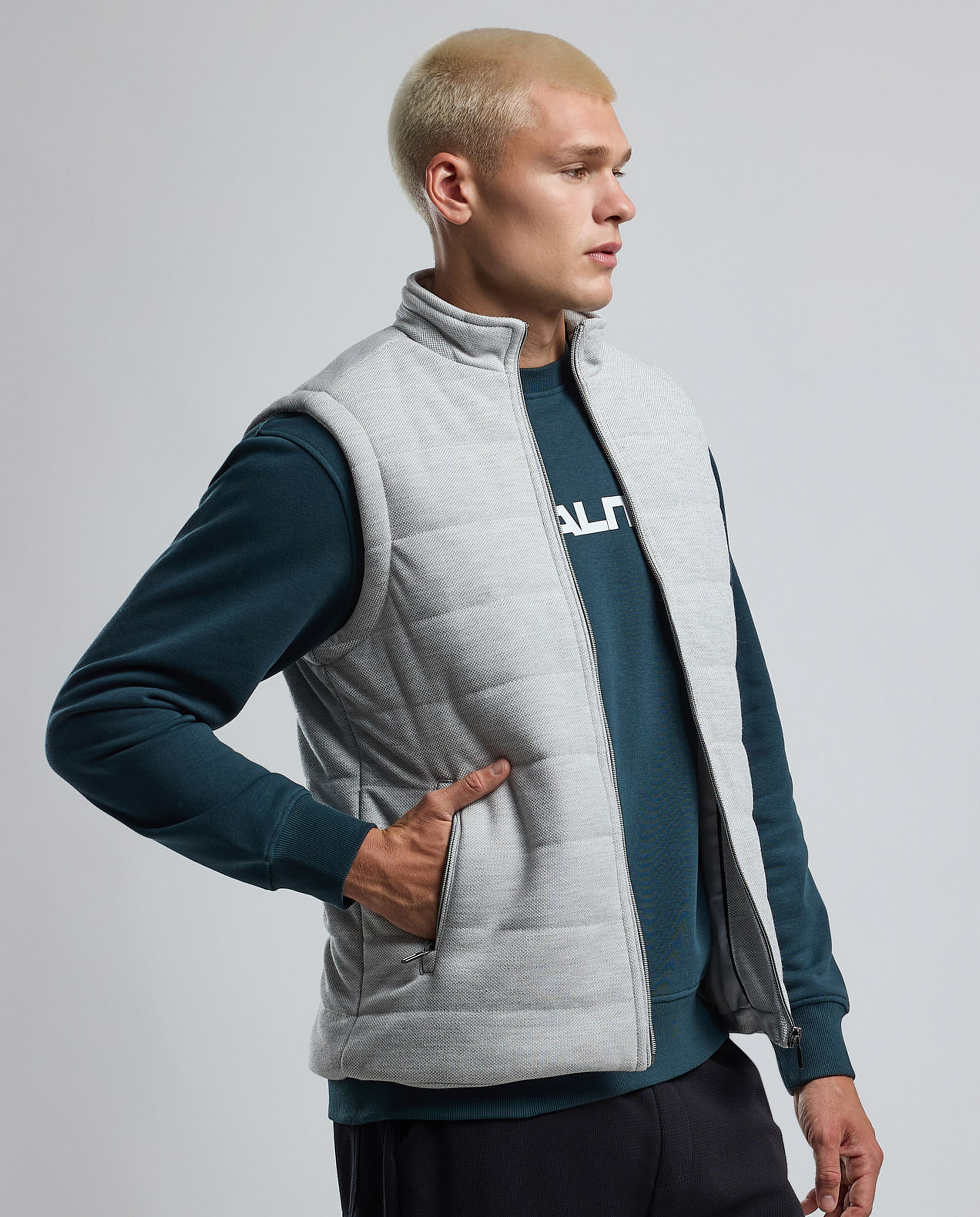 Quilted Gilet with Zipper Closure