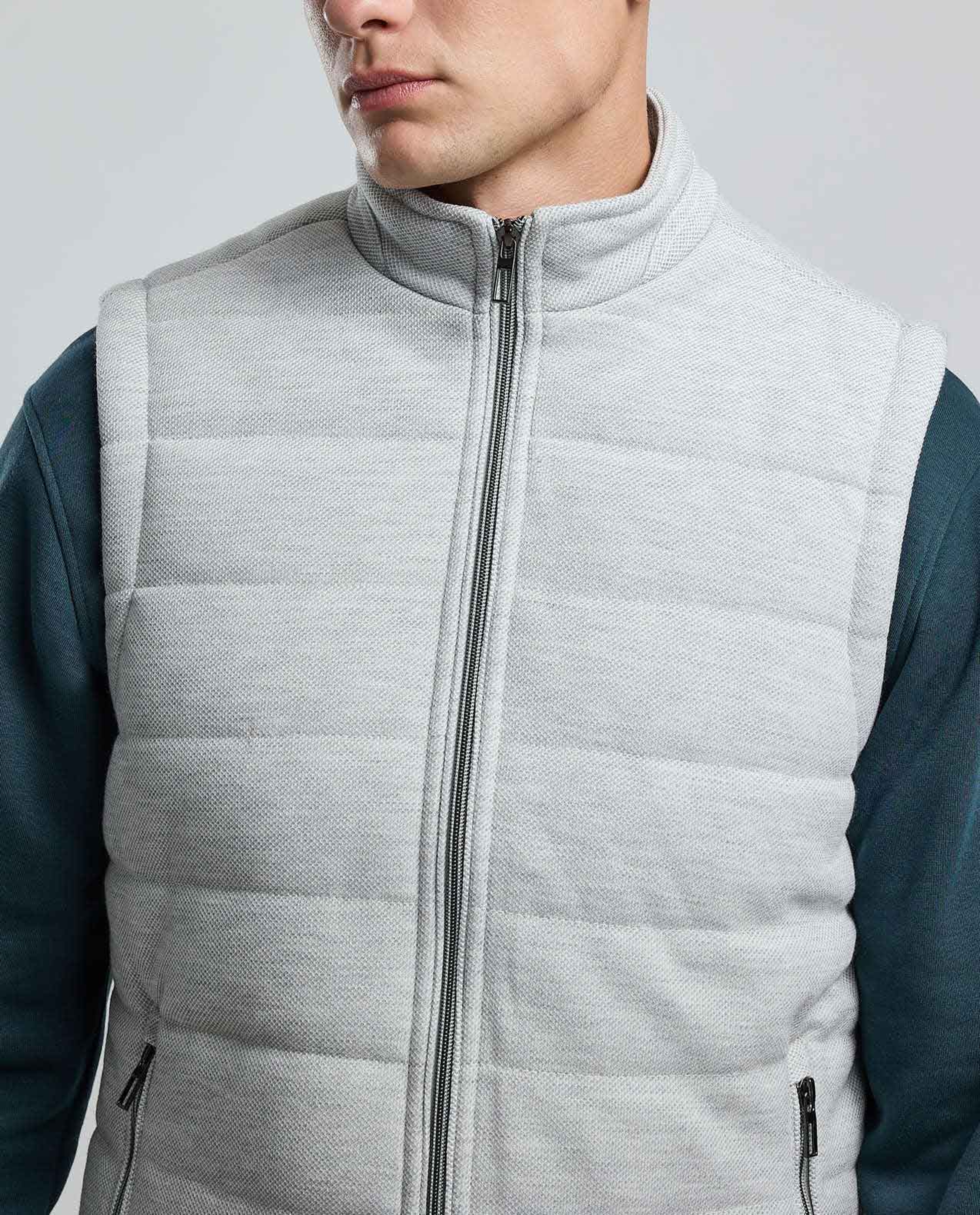 Quilted Gilet with Zipper Closure