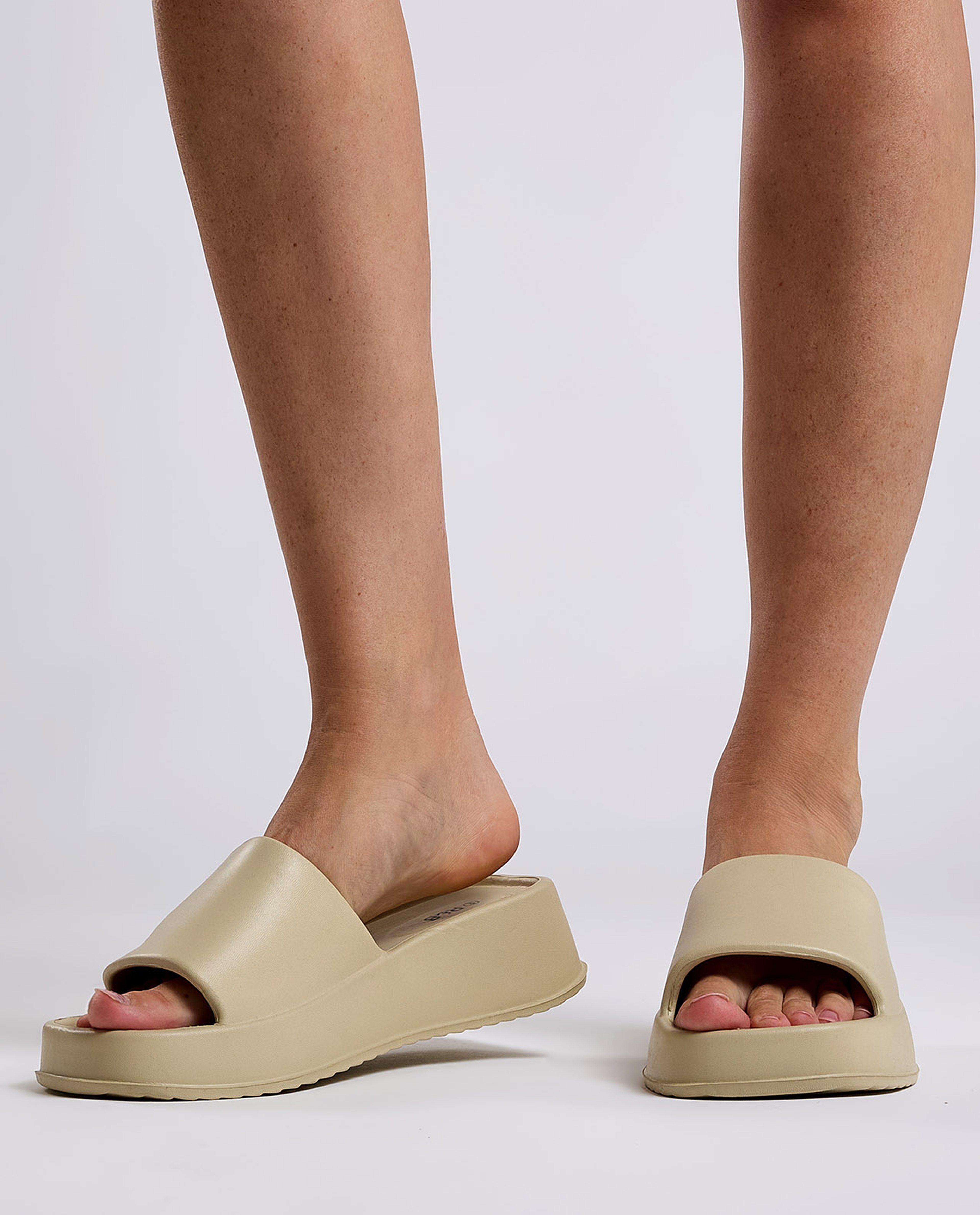 Solid Platform Slides