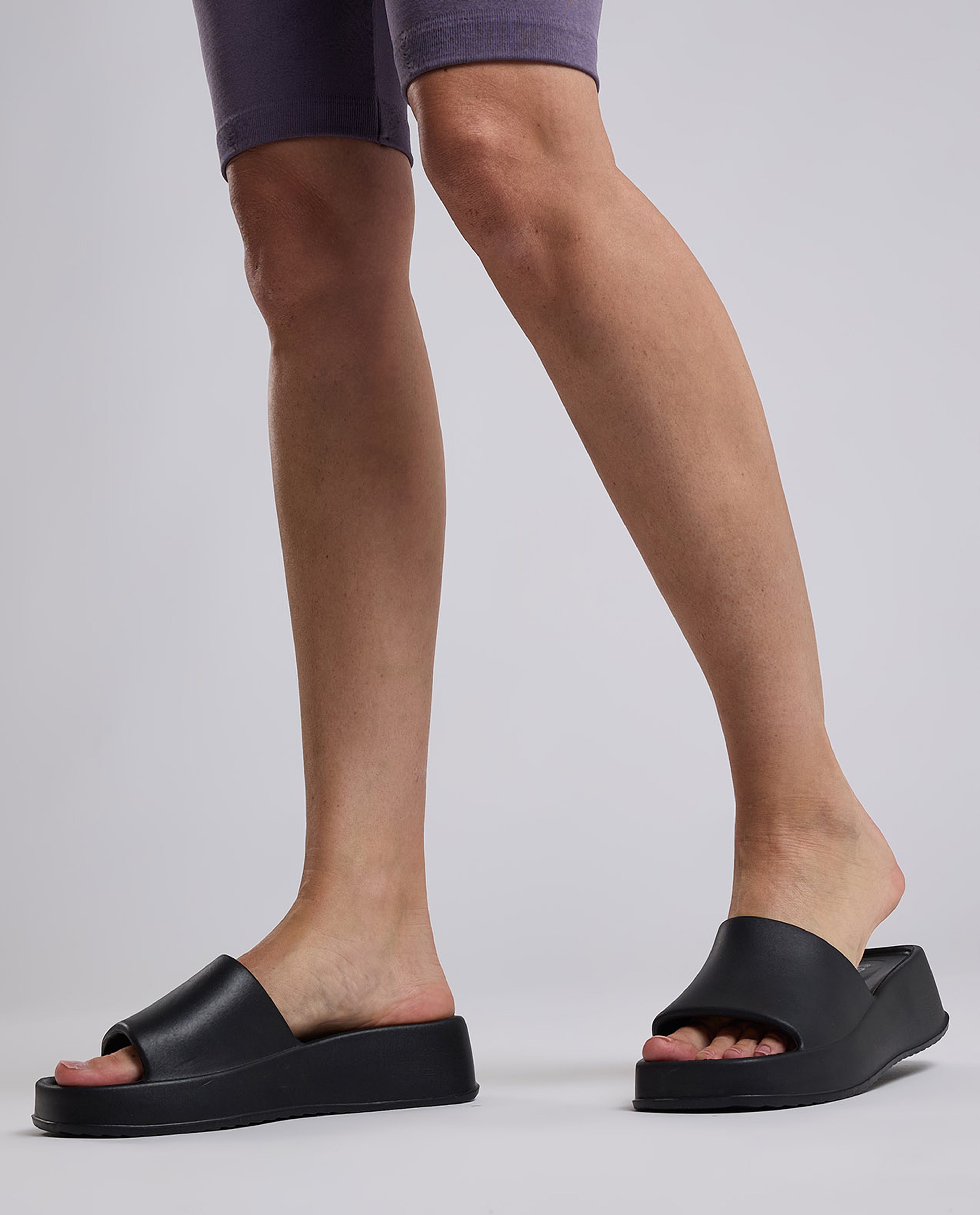 Solid Platform Slides