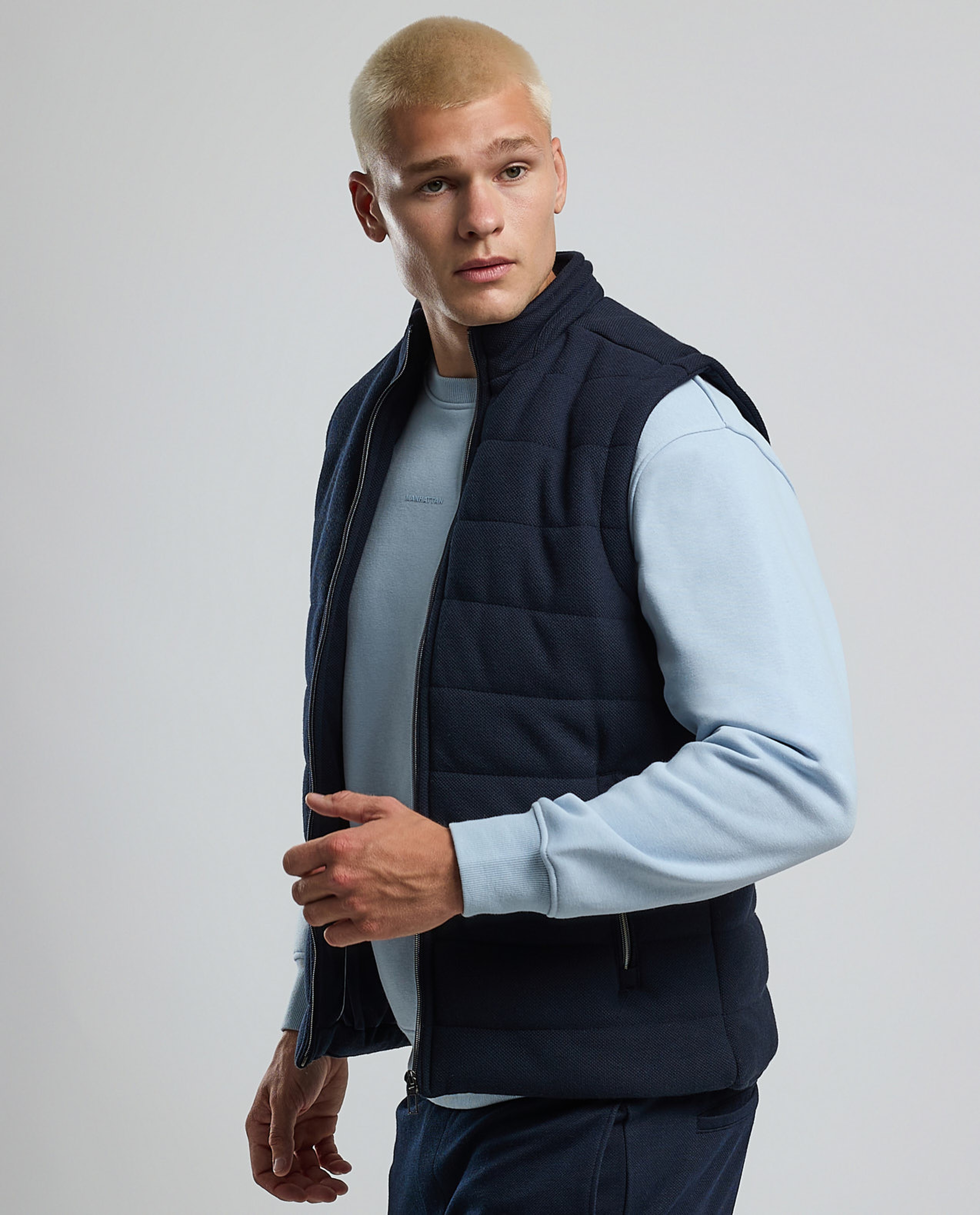 Quilted Gilet with Zipper Closure