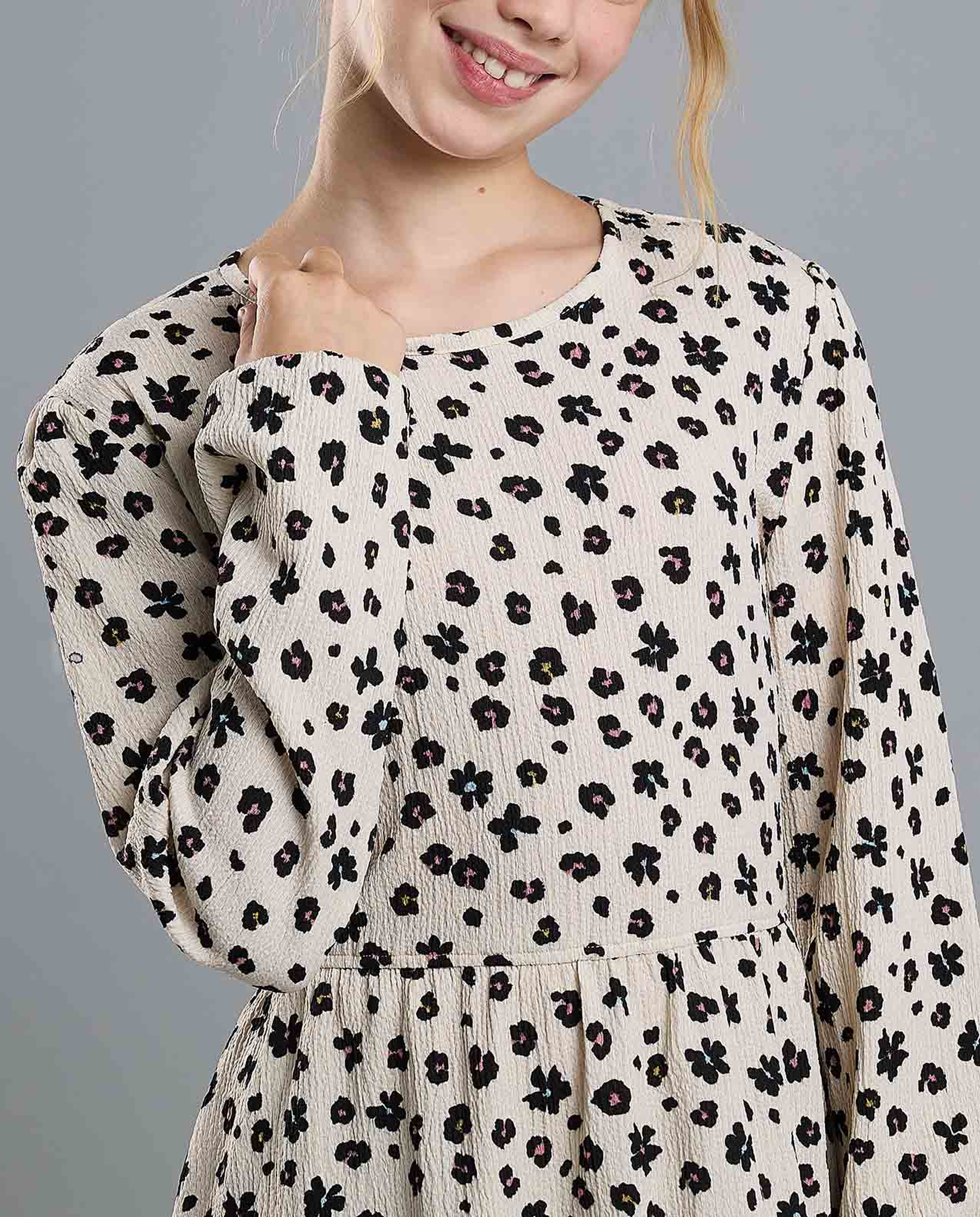 Printed Flared Dress with Crew Neck and Long Sleeves