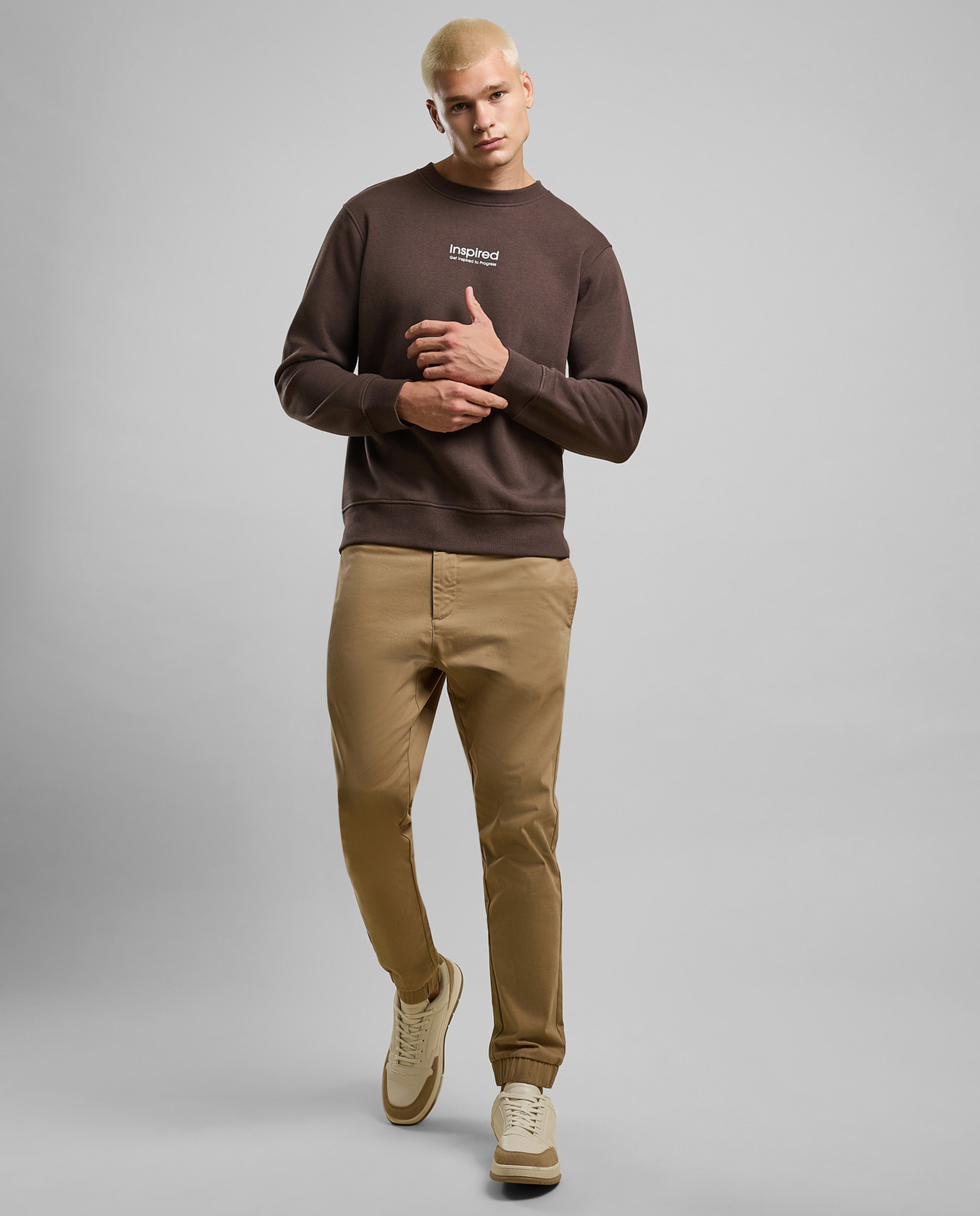 Typography Print Sweatshirt with Crew Neck and Long Sleeves