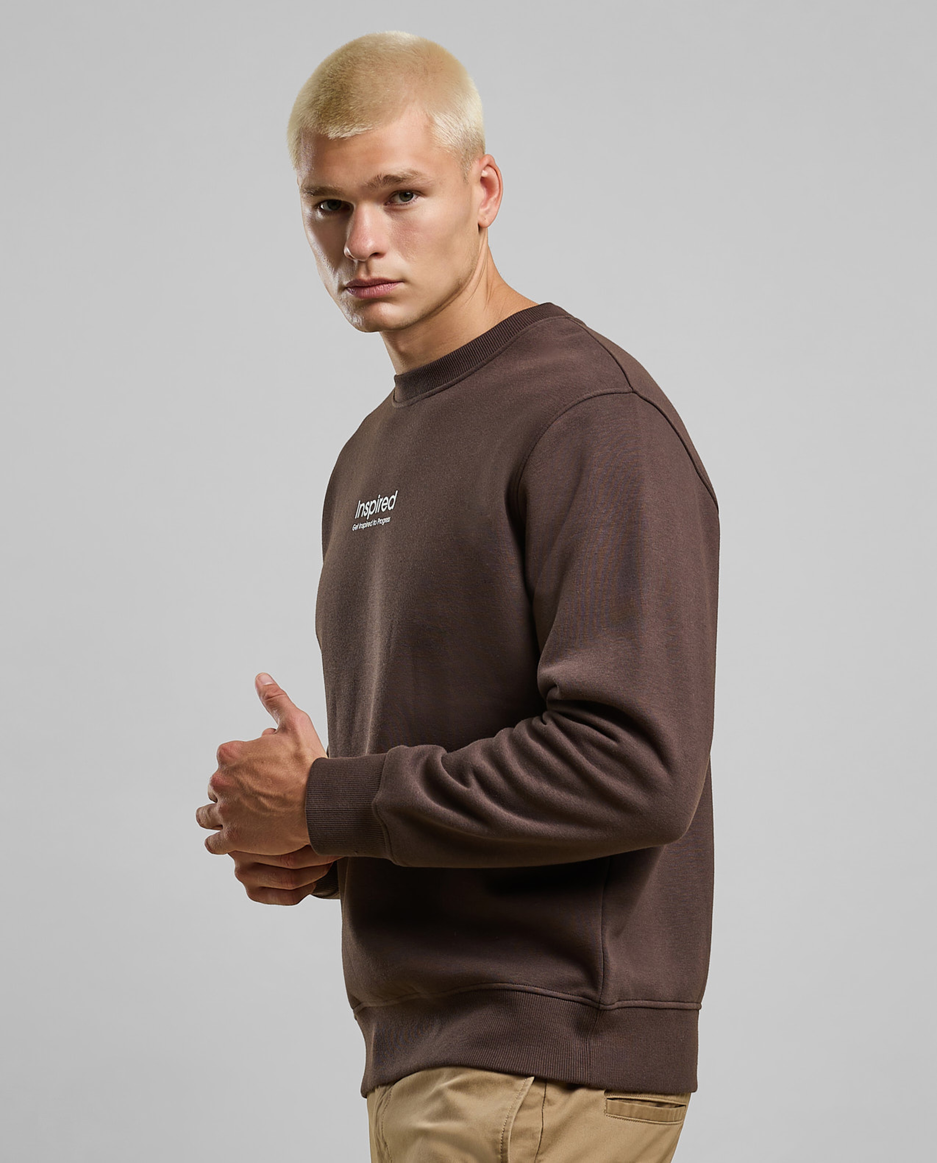 Typography Print Sweatshirt with Crew Neck and Long Sleeves