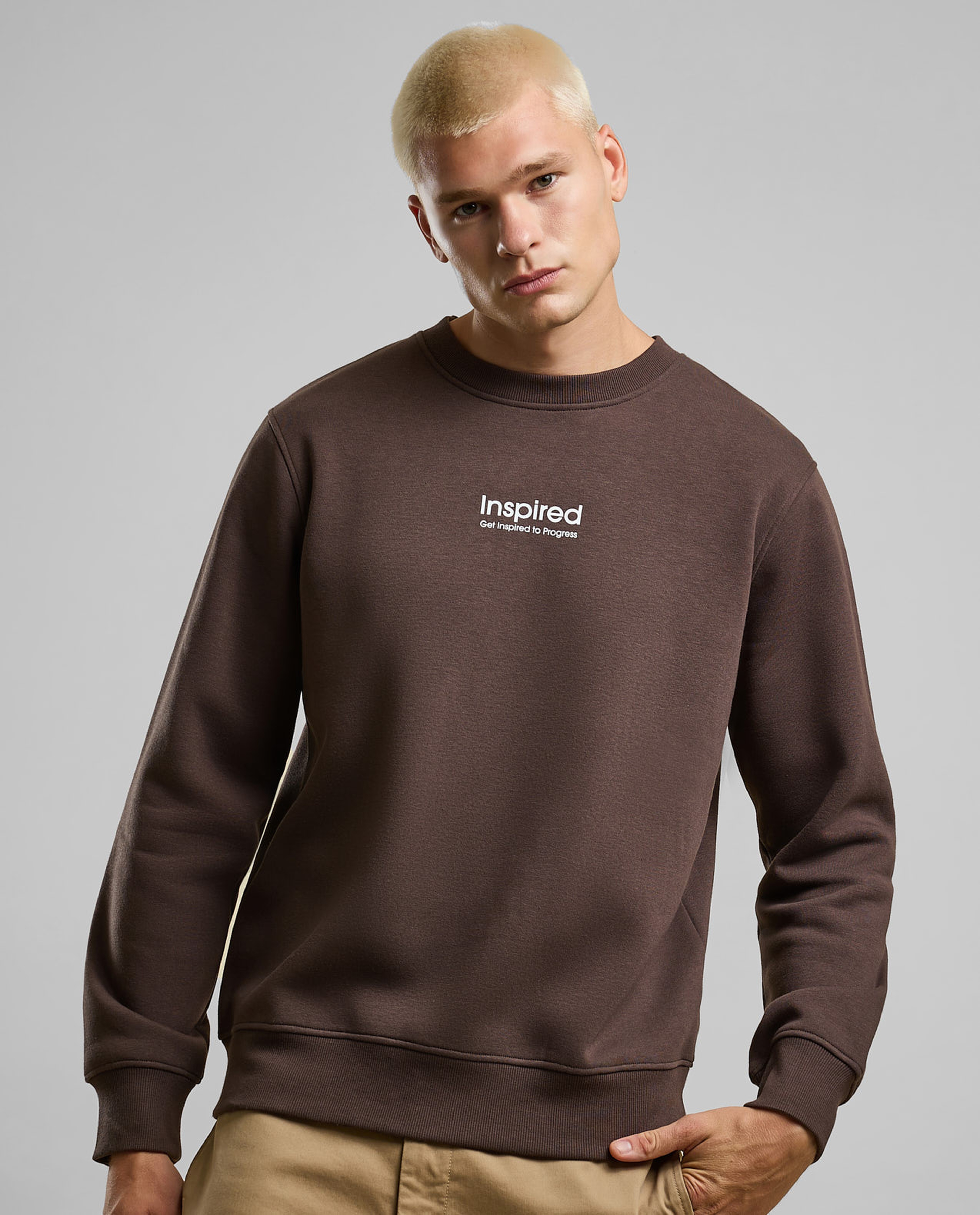 Typography Print Sweatshirt with Crew Neck and Long Sleeves