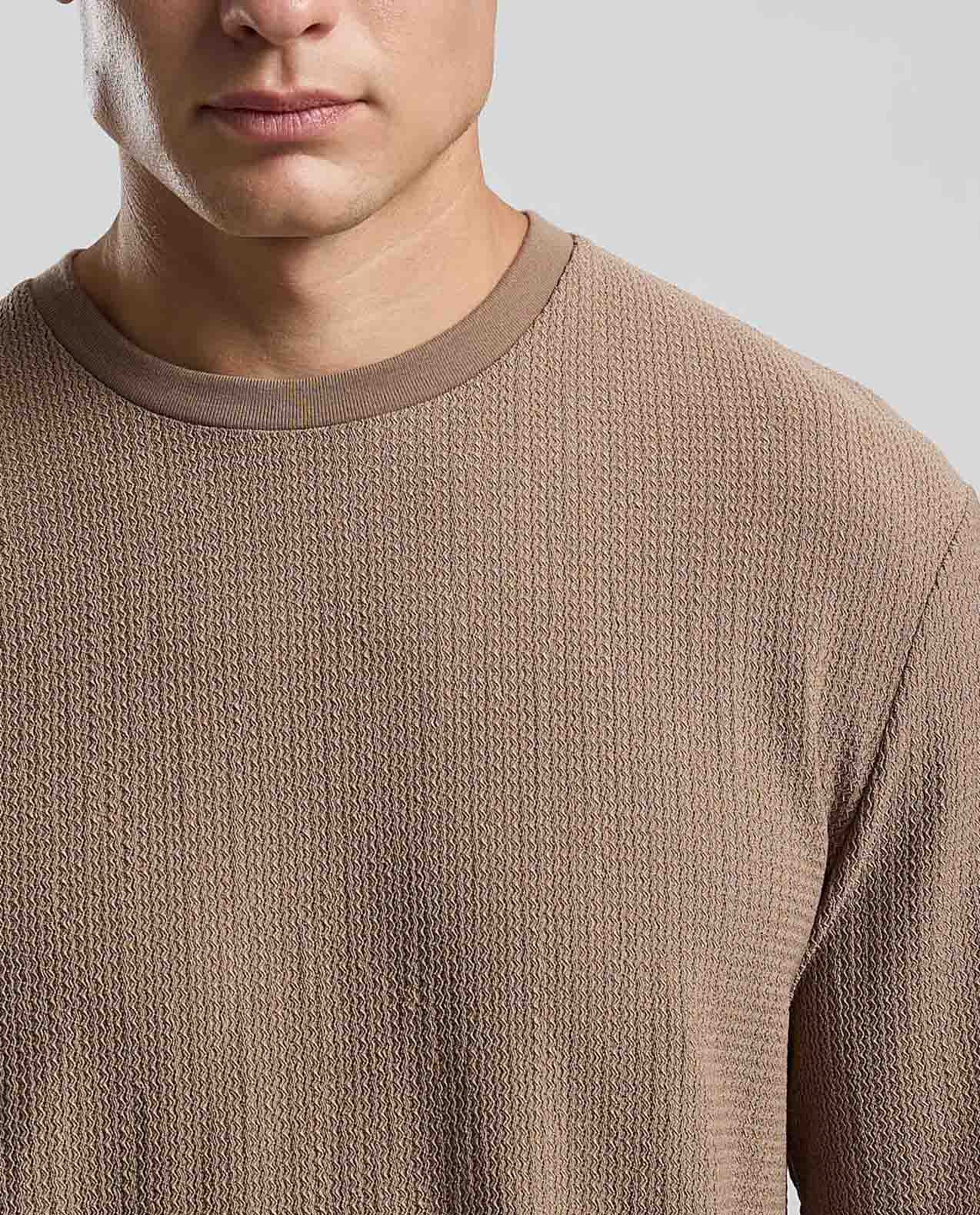 Textured T-Shirt with Crew Neck and Short Sleeves