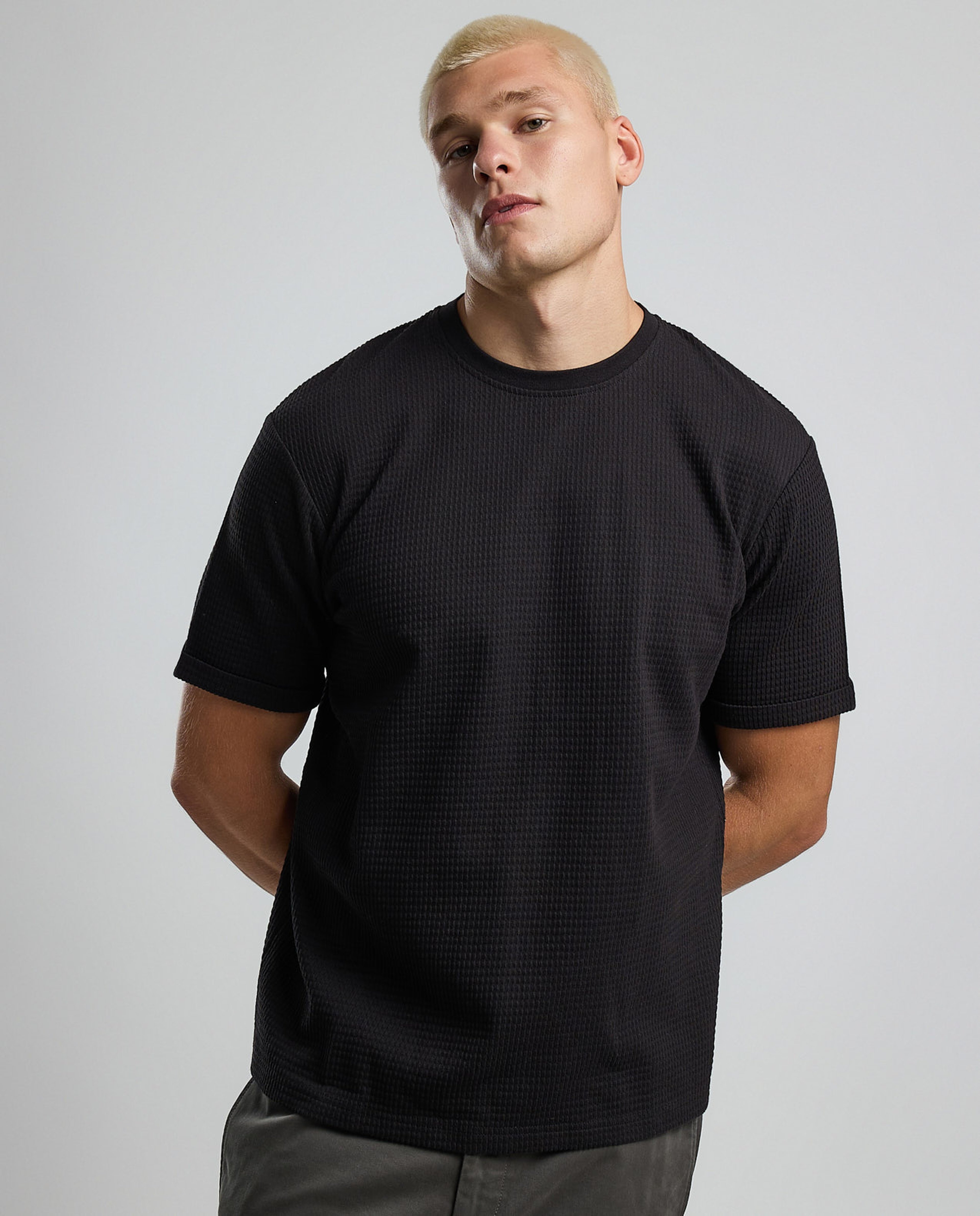 Textured T-Shirt with Crew Neck and Short Sleeves