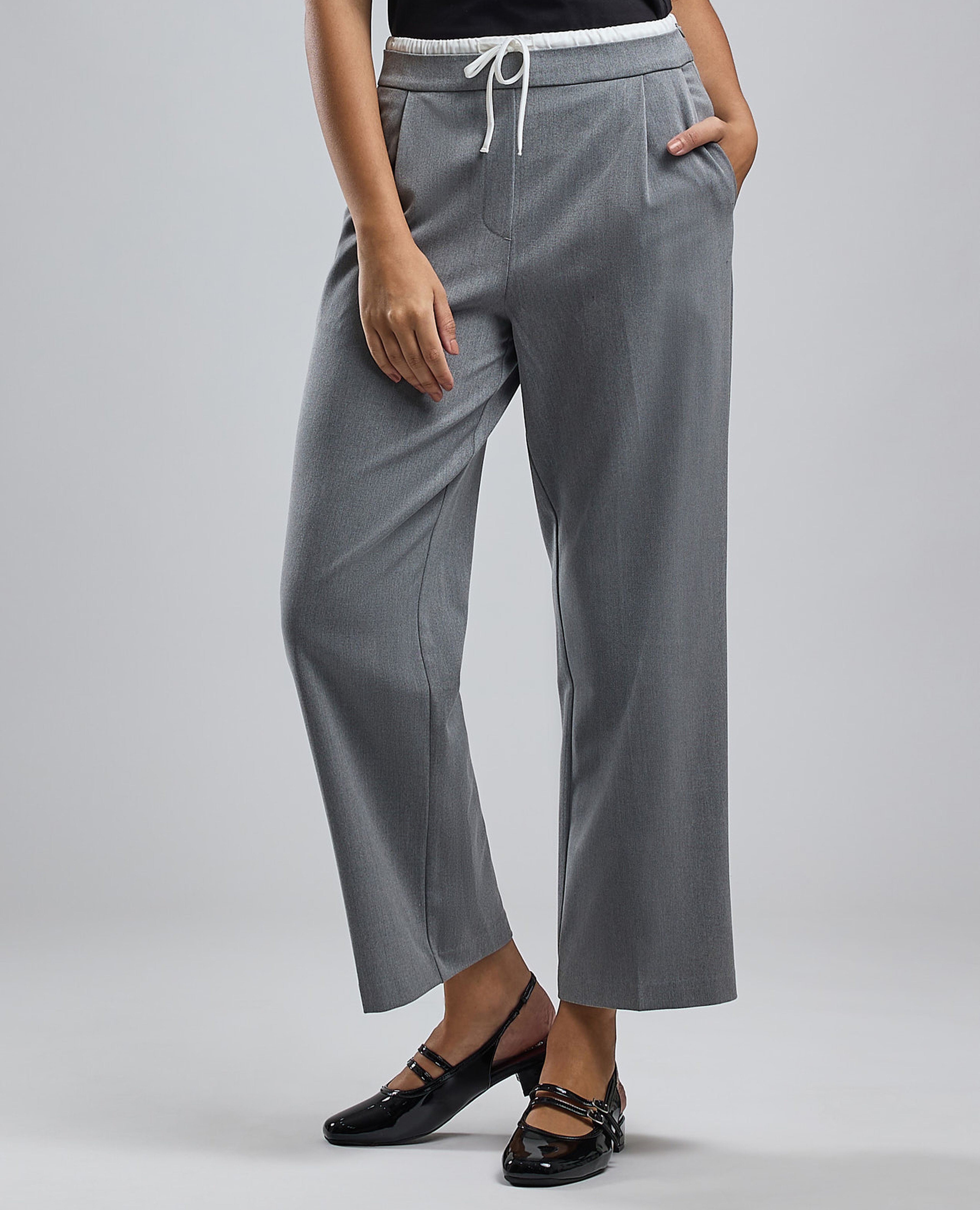 بنطال واسع بخصر مطاطي