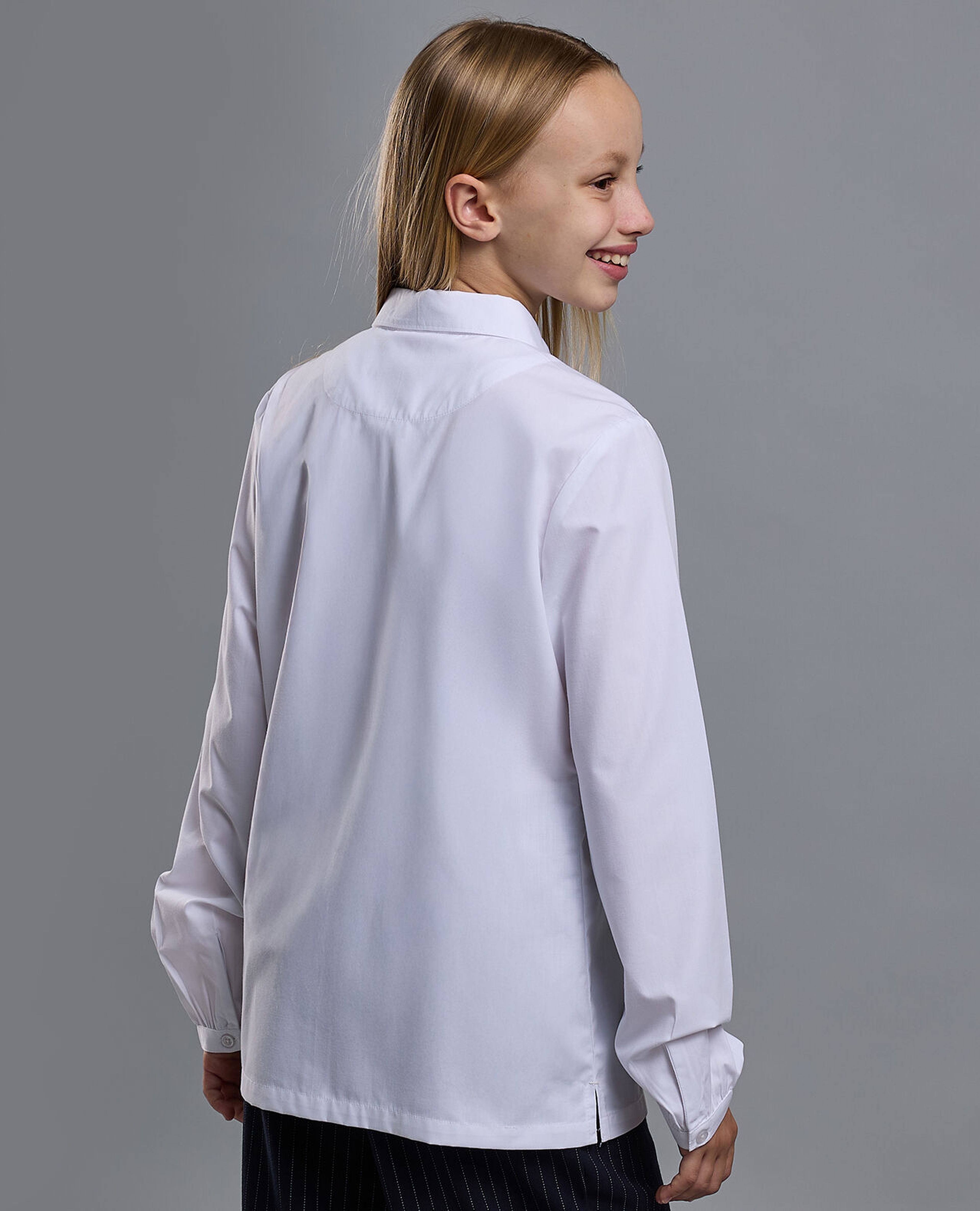 Solid Shirt with Classic Collar and Long Sleeves