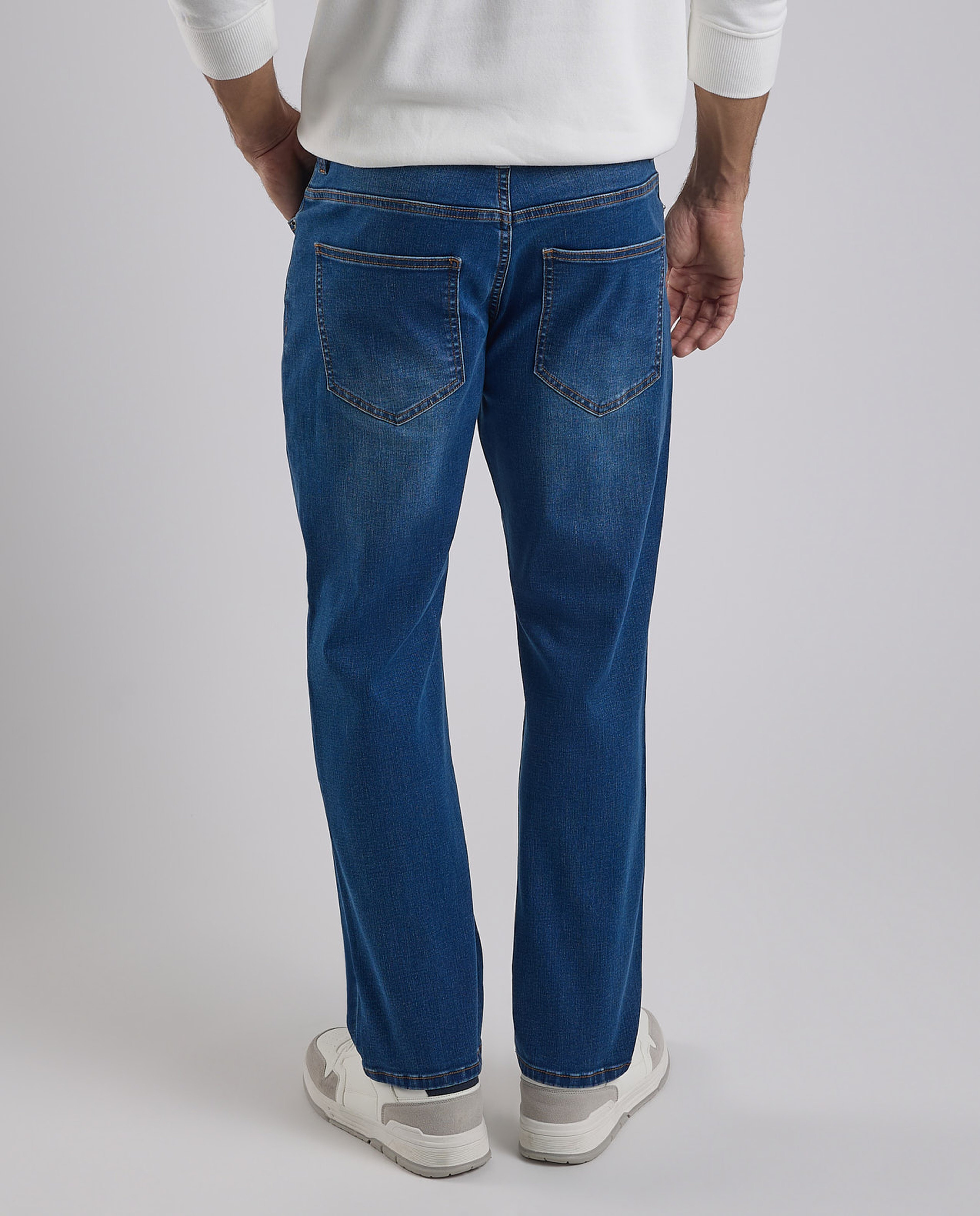 Faded Regular Fit Jeans with Button Closure