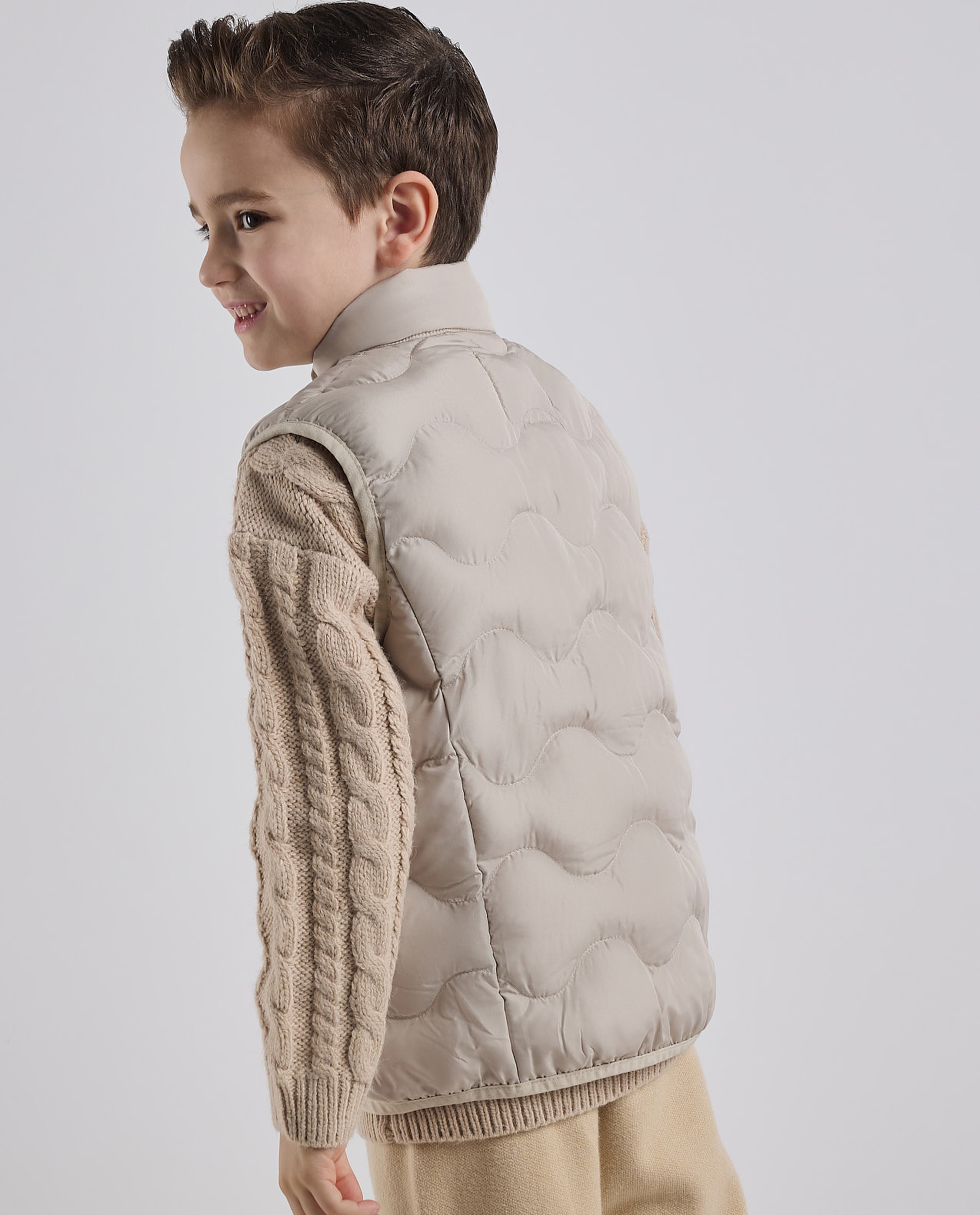 Quilted Gilet with Zipper Closure