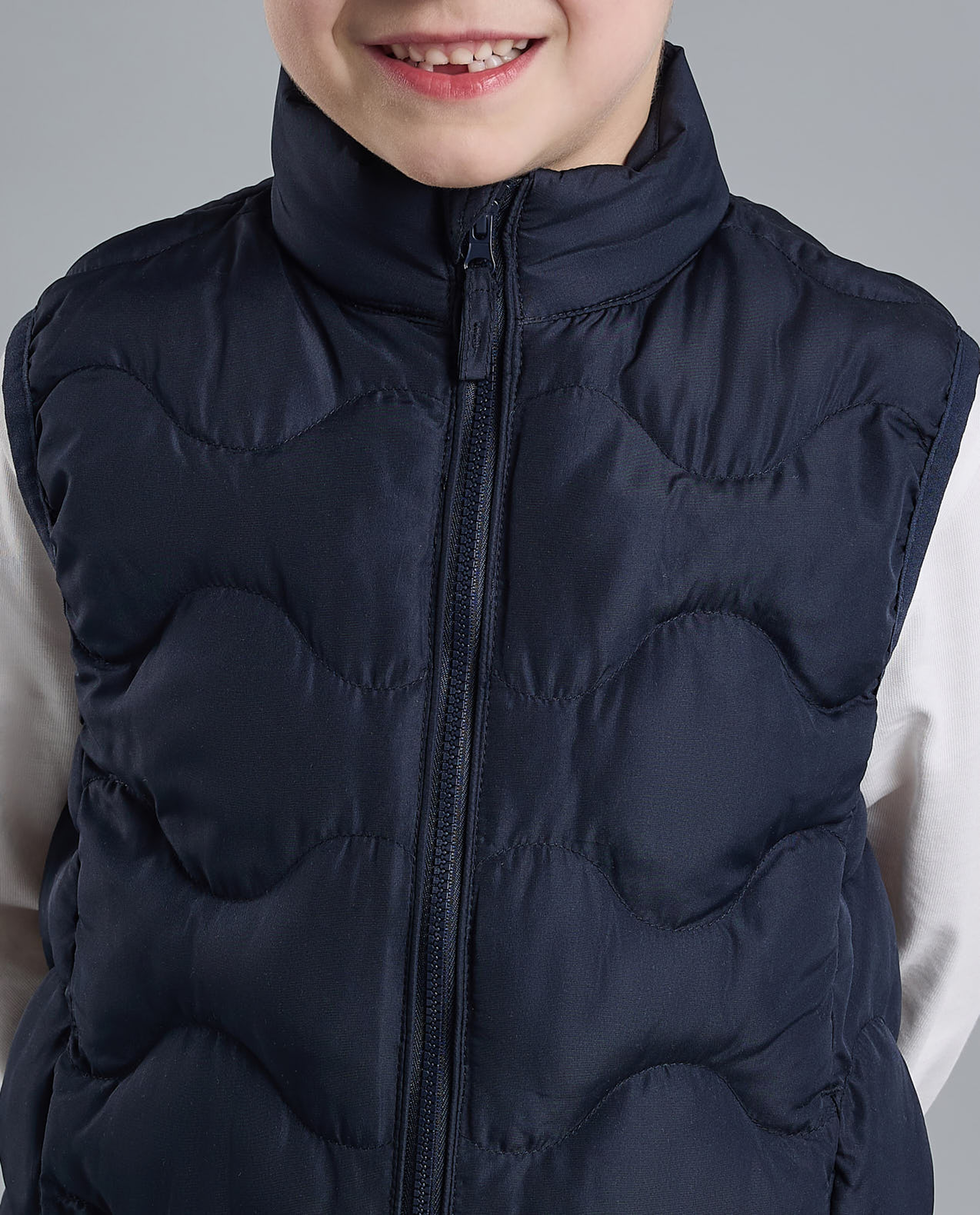 Quilted Gilet with Zipper Closure