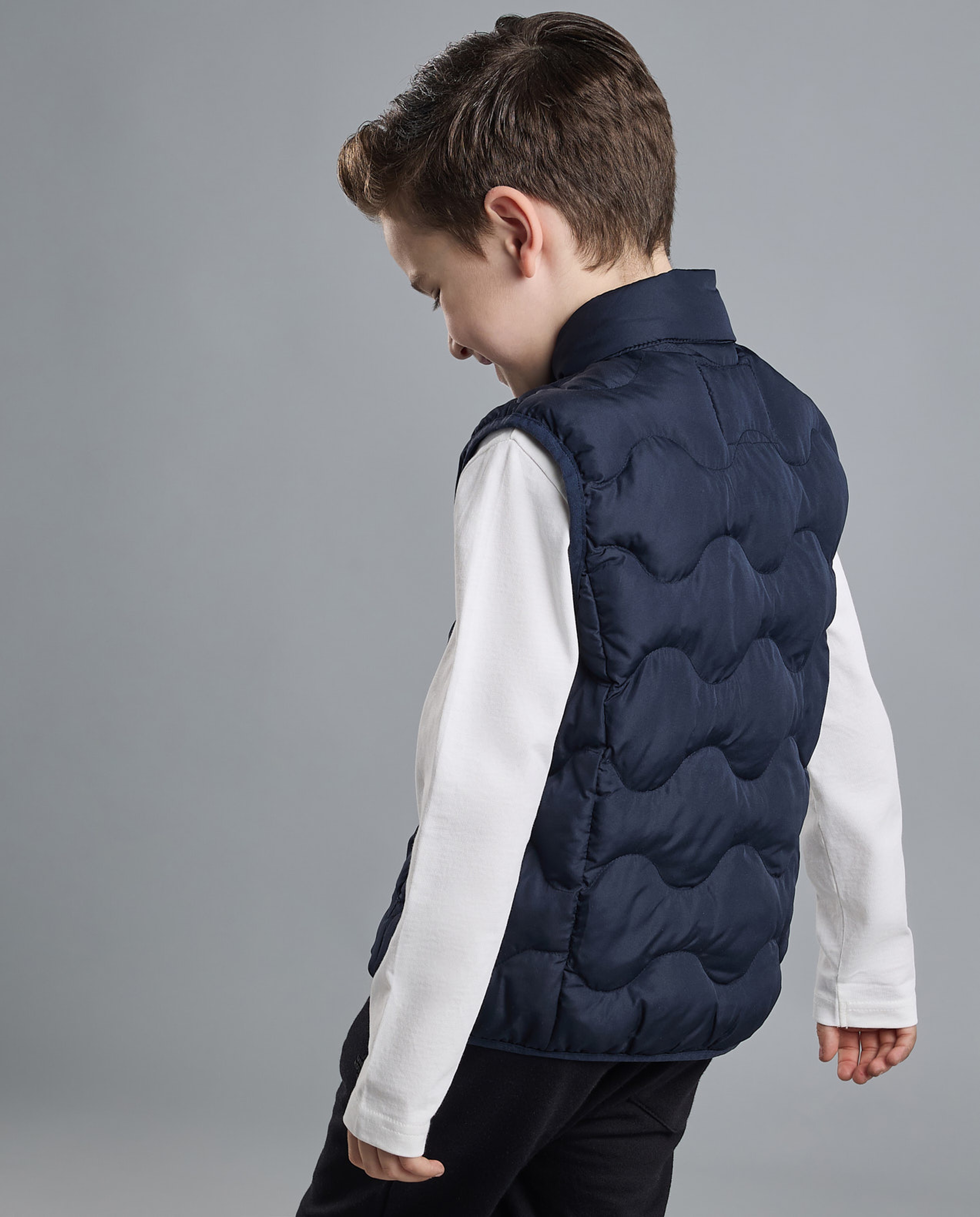 Quilted Gilet with Zipper Closure