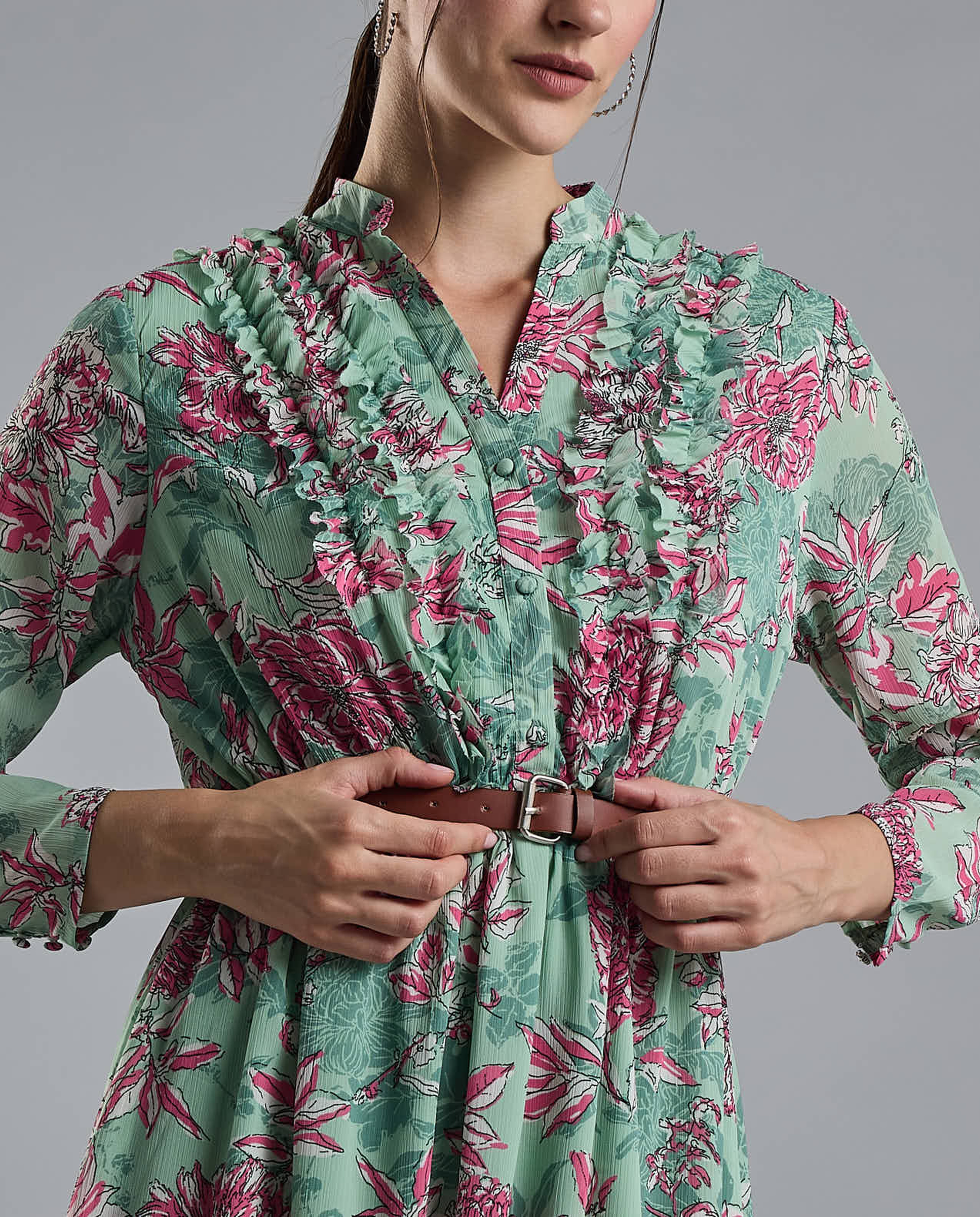 Floral Print Midi Dress with Stand Collar and Long Sleeves