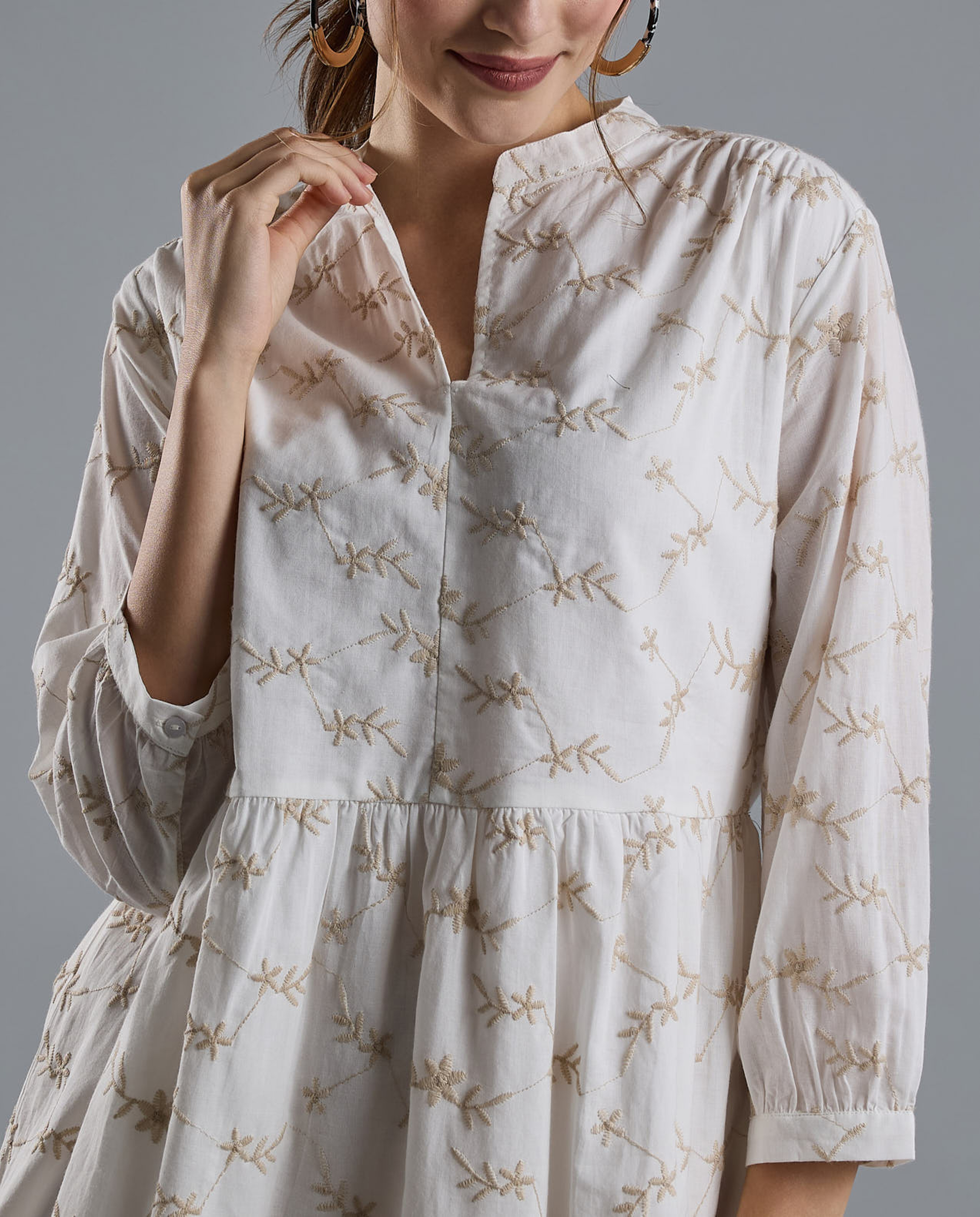 Embroidered Mini Dress with Mandarin Collar and 3/4 Sleeves