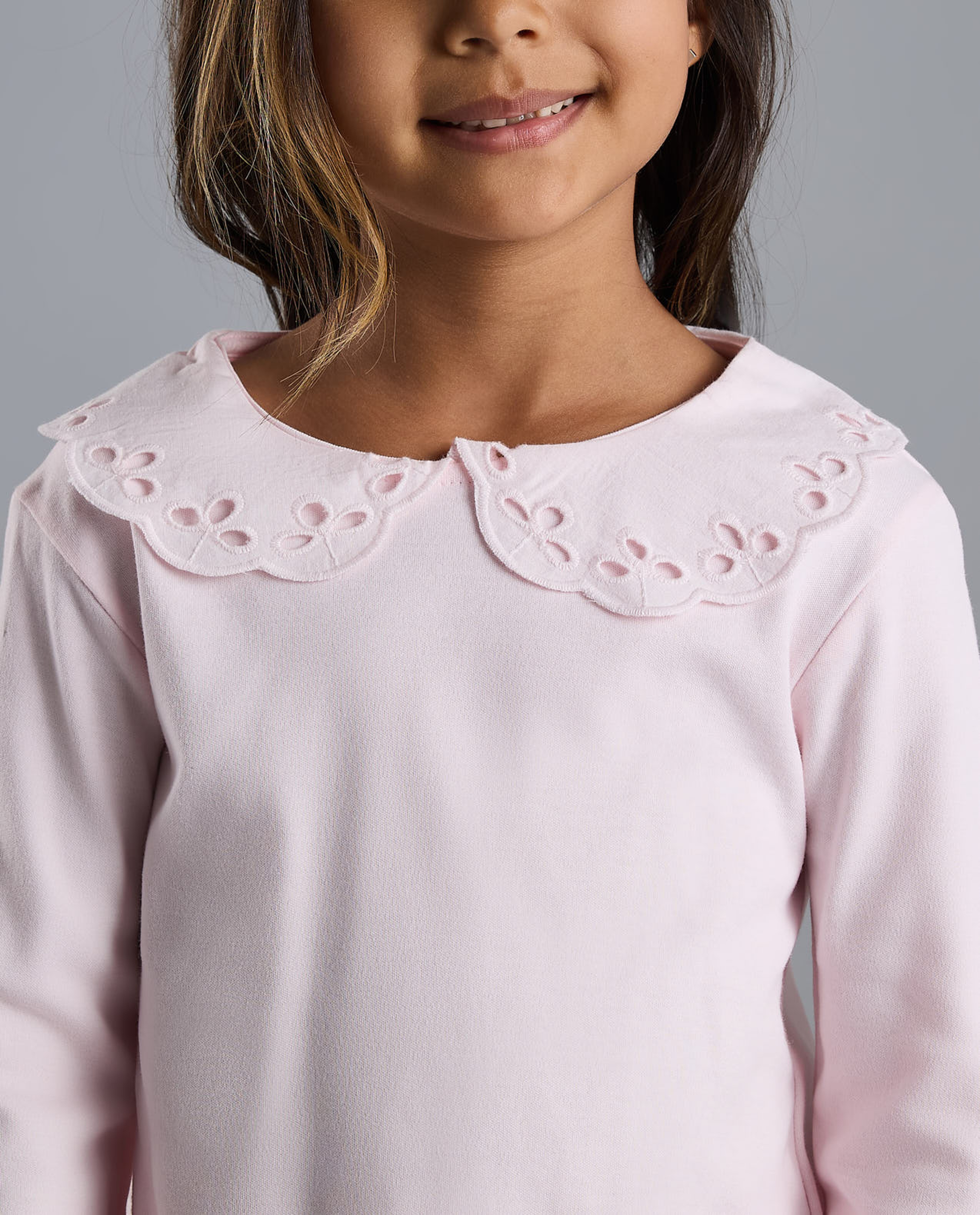 Solid Top with Baby Collar and Long Sleeves