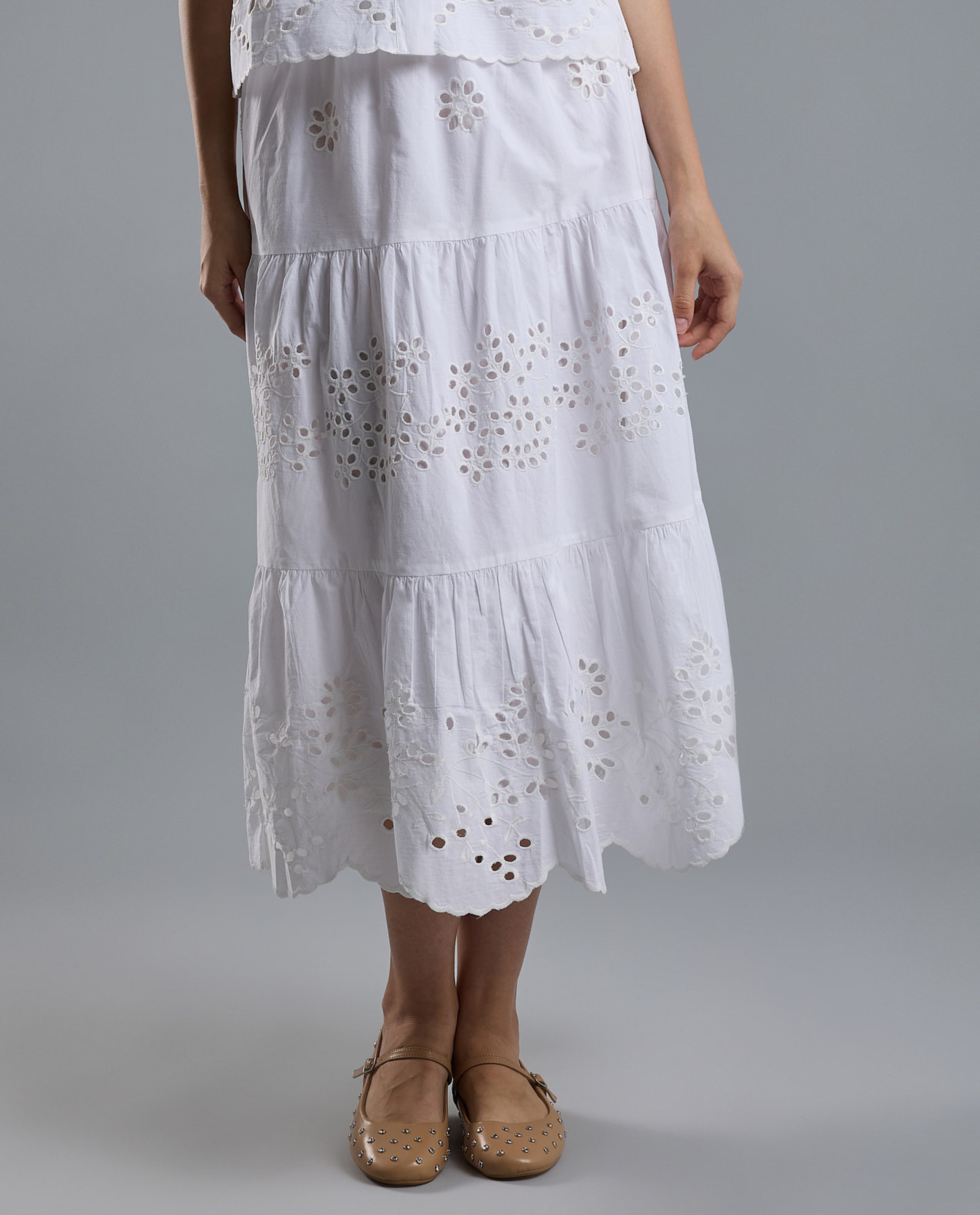 Schiffli Midi Skirt with Elastic Waist