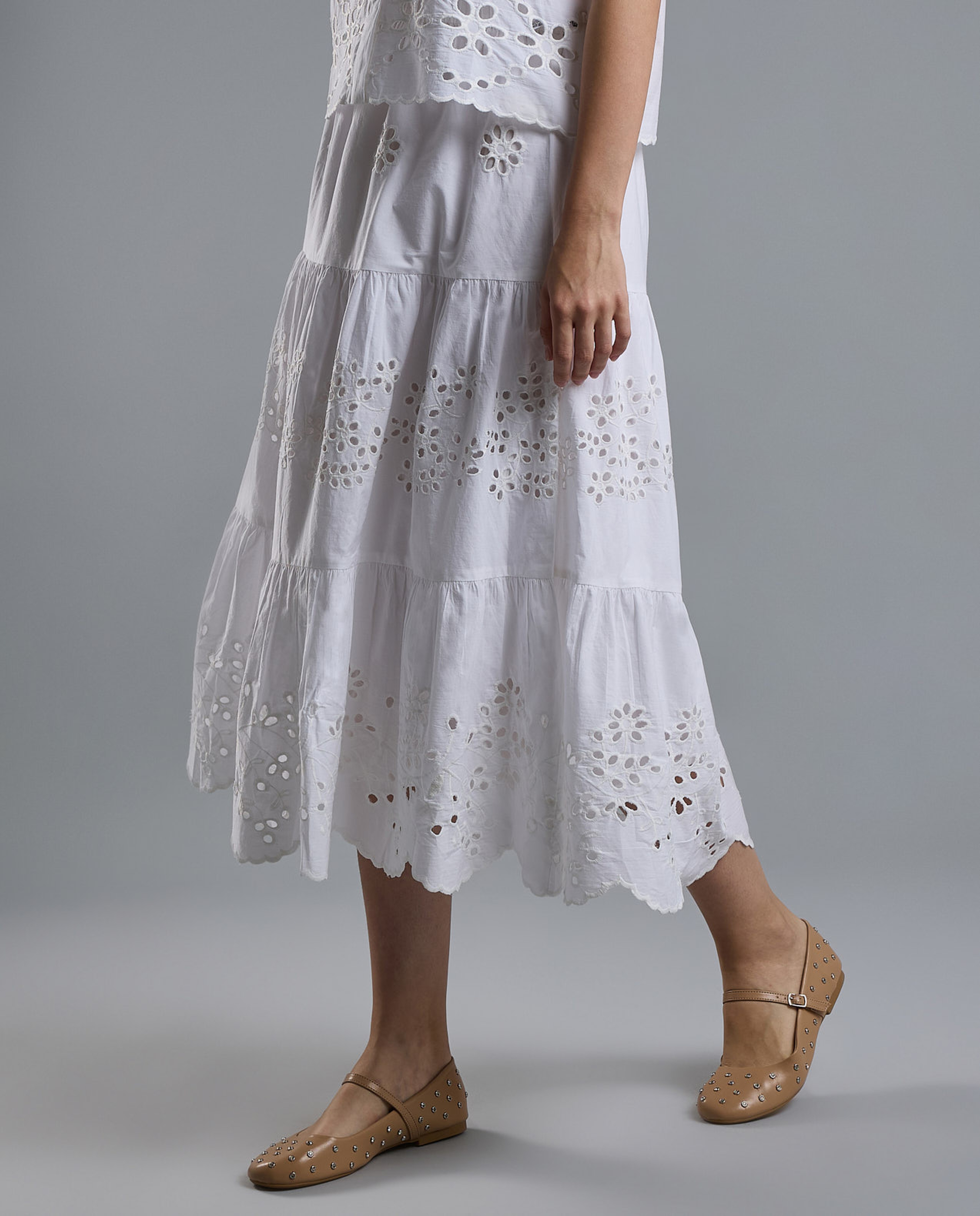 Schiffli Midi Skirt with Elastic Waist