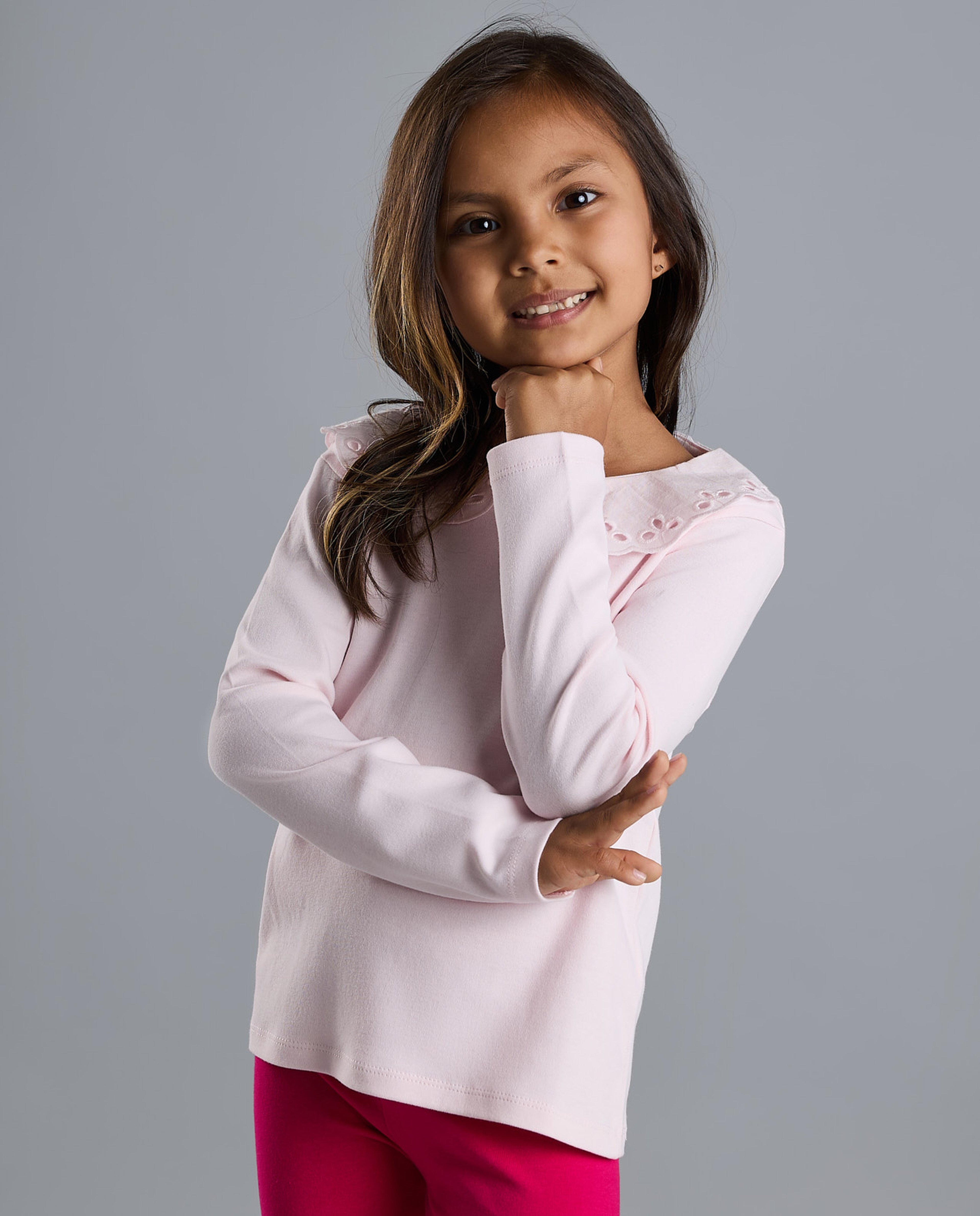 Solid Top with Baby Collar and Long Sleeves