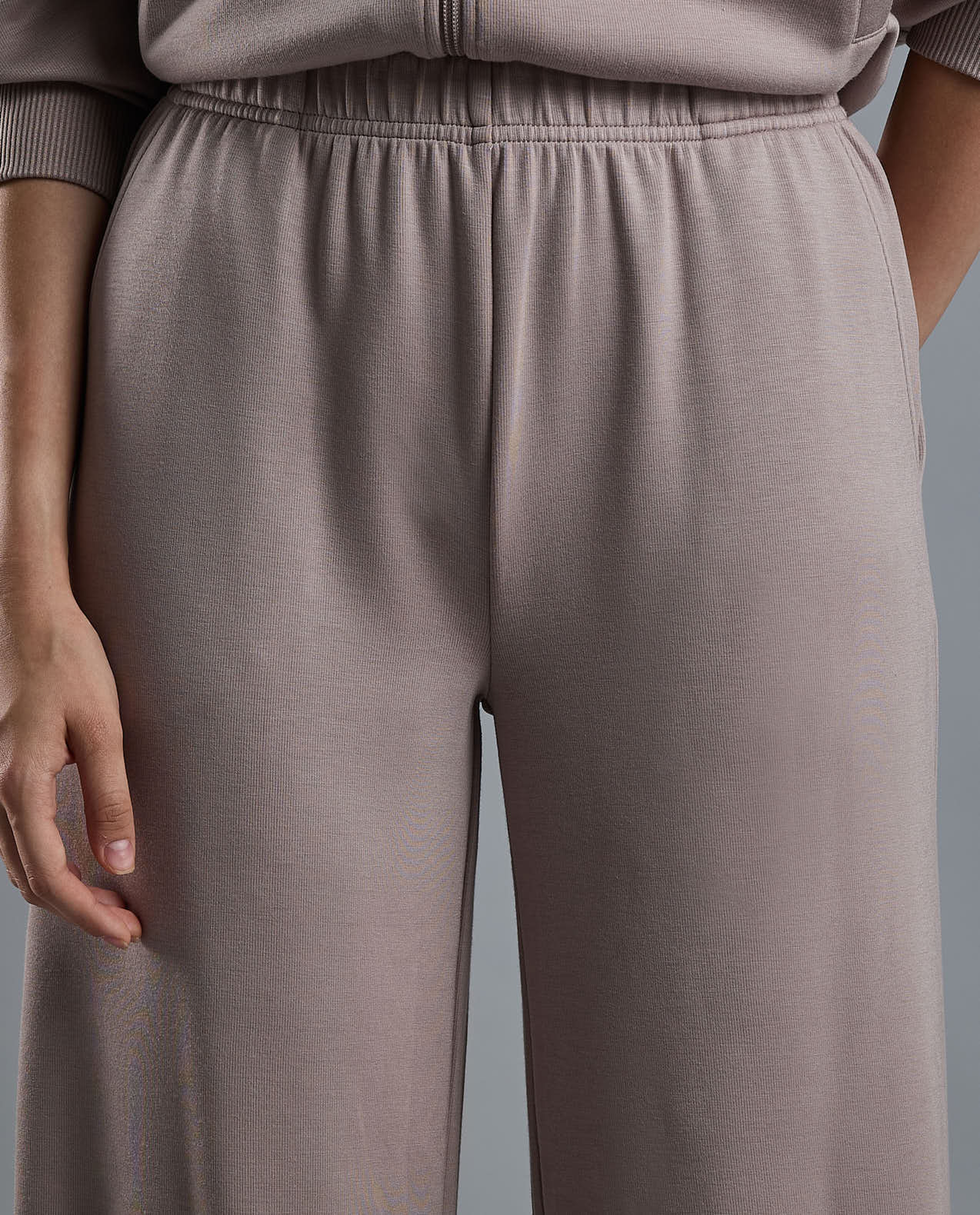 Solid Sweatpants with Elastic Waist