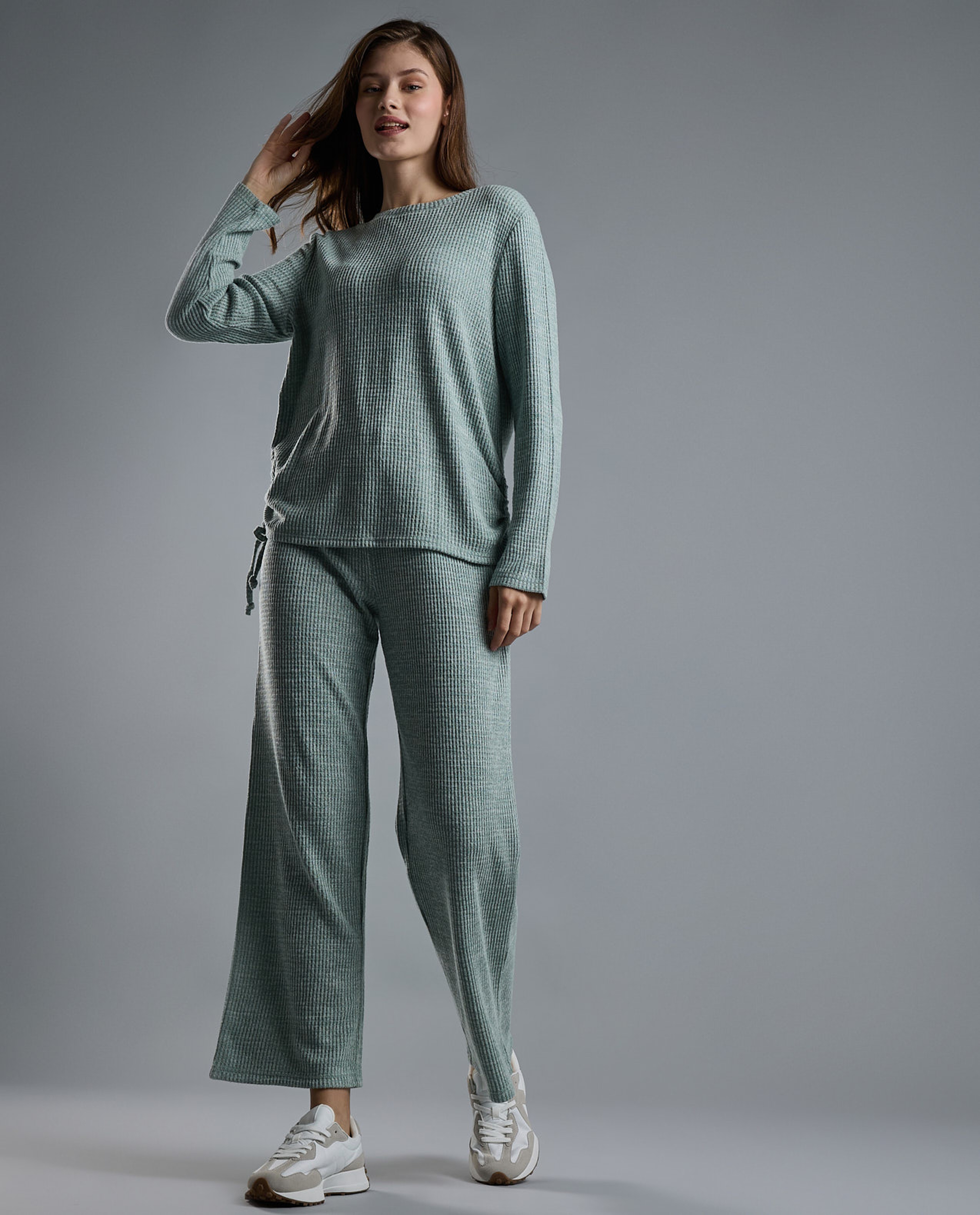 Ribbed Lounge Top with Crew Neck and Long Sleeves