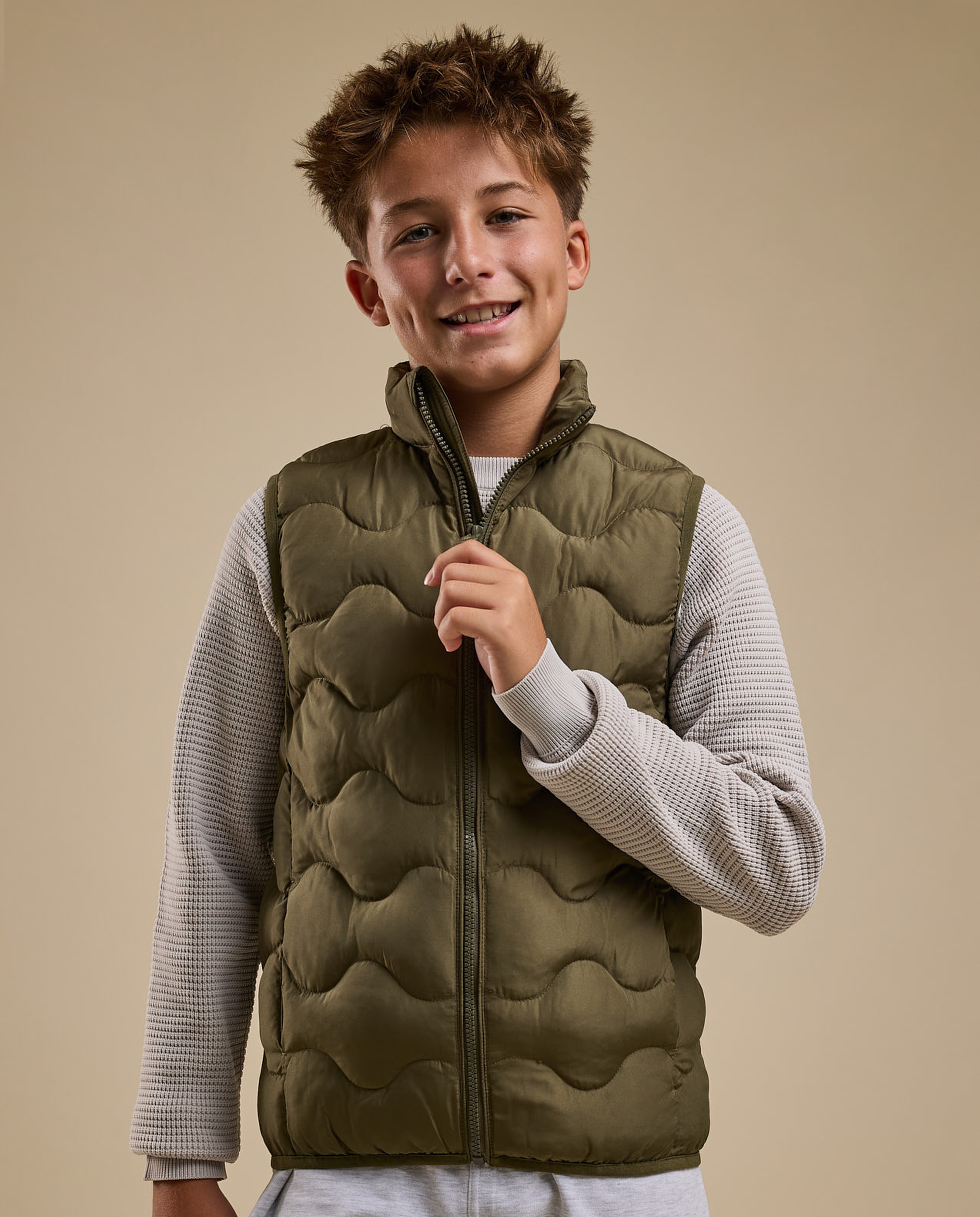 Quilted Gilet with Zipper Closure