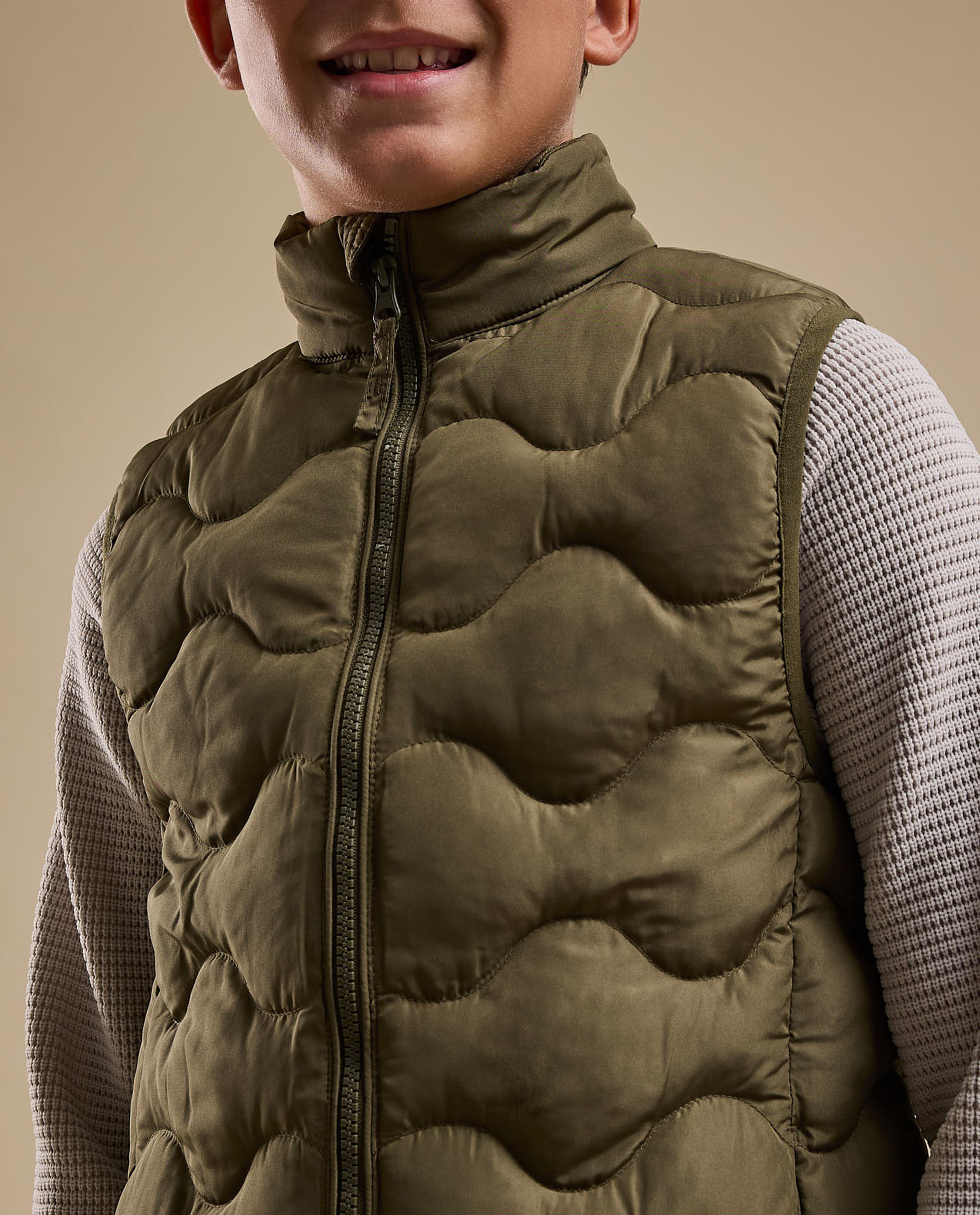 Quilted Gilet with Zipper Closure