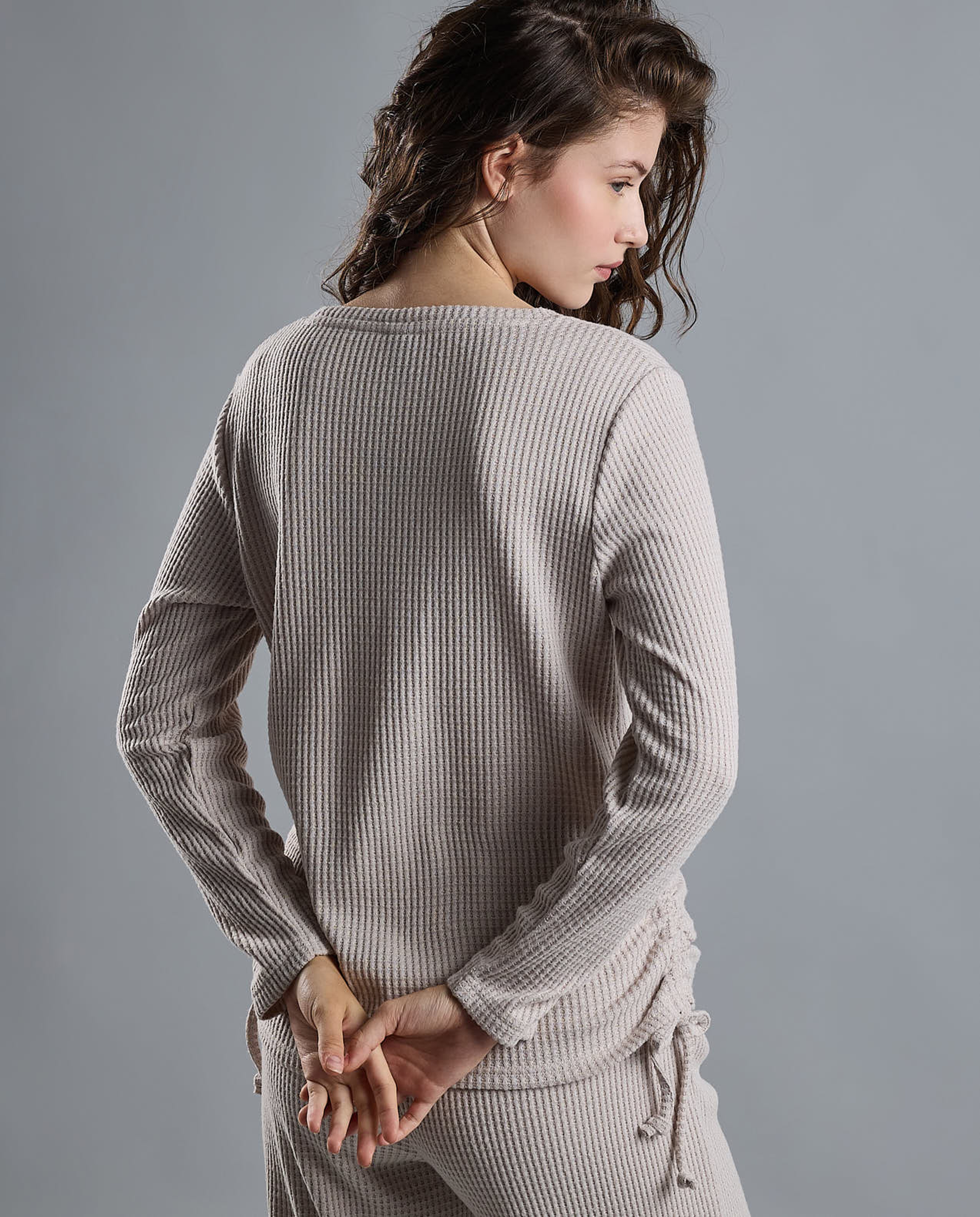 Textured Lounge Top with Crew Neck and Long Sleeves