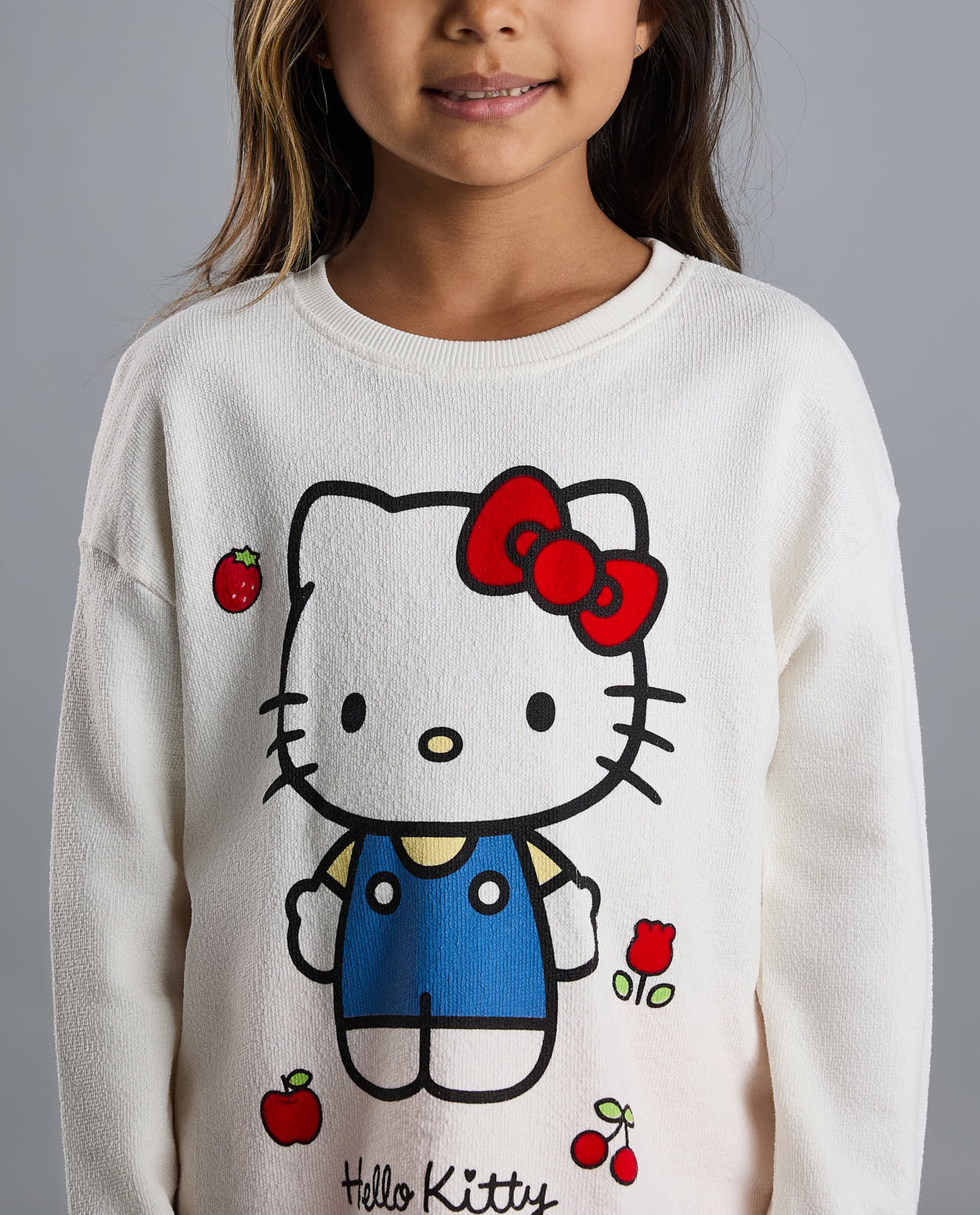 Hello Kitty Print T-Shirt with Crew Neck and Long Sleeves