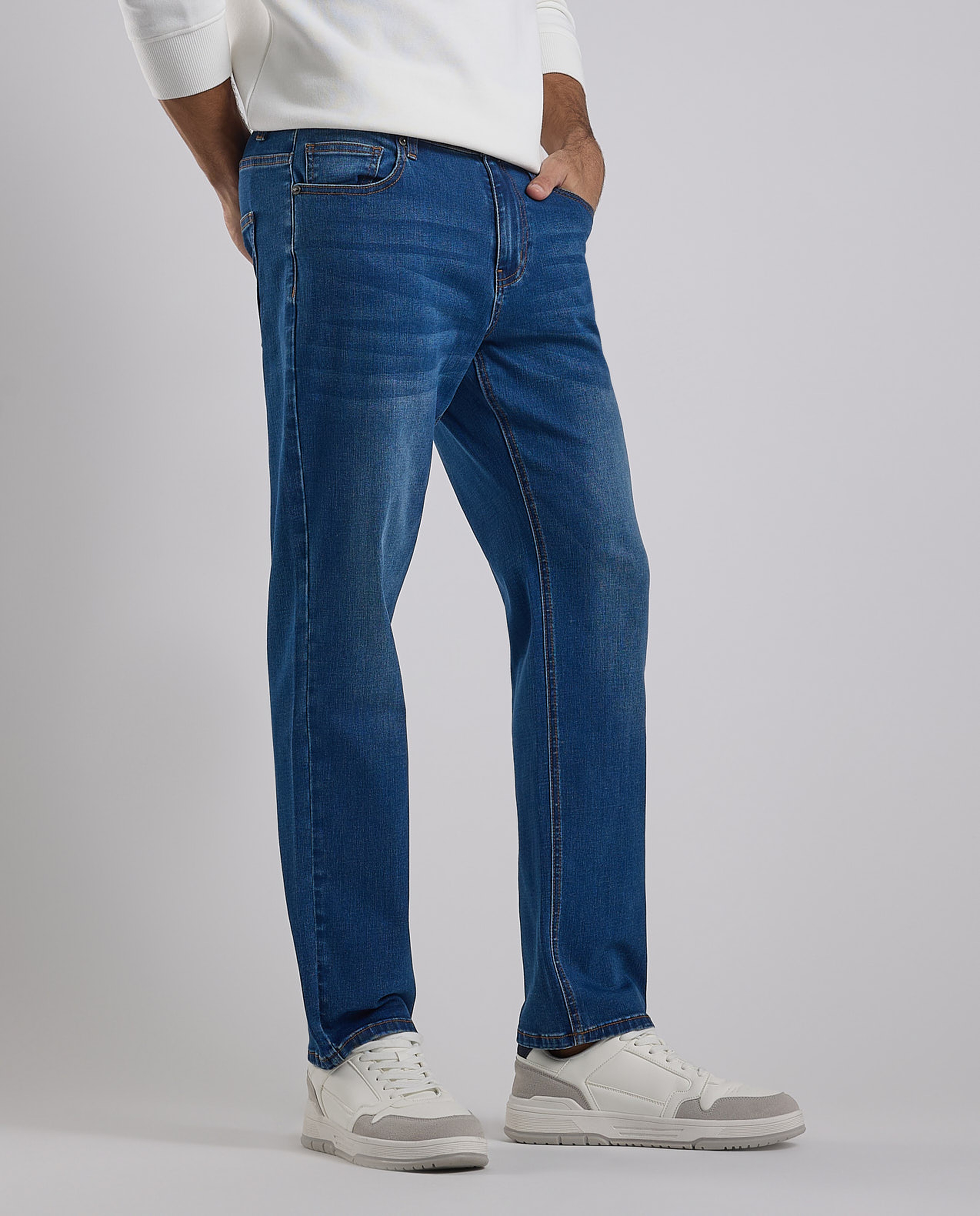 Faded Regular Fit Jeans with Button Closure