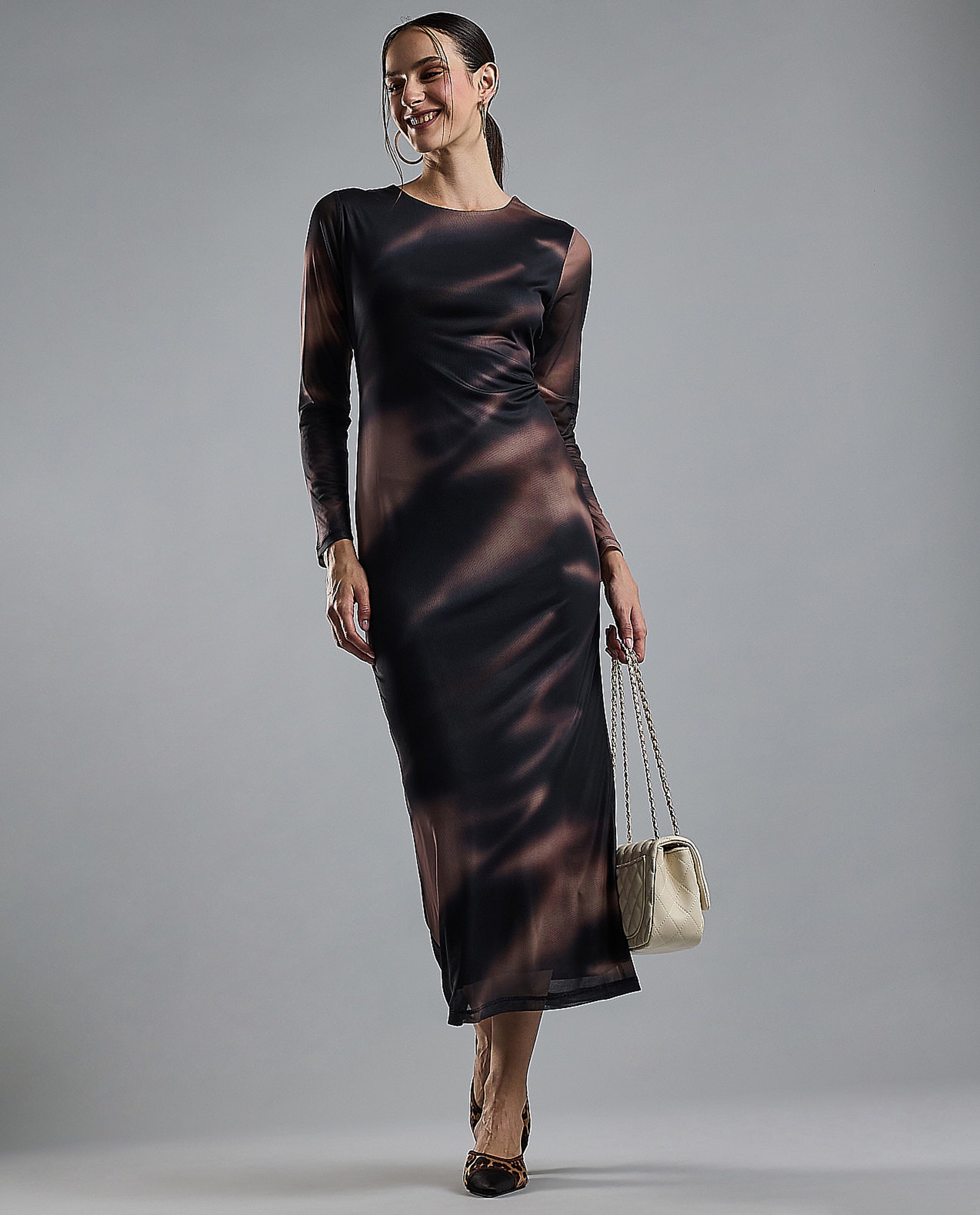 Patterned Bodycon Dress with Crew Neck and Long Sleeves