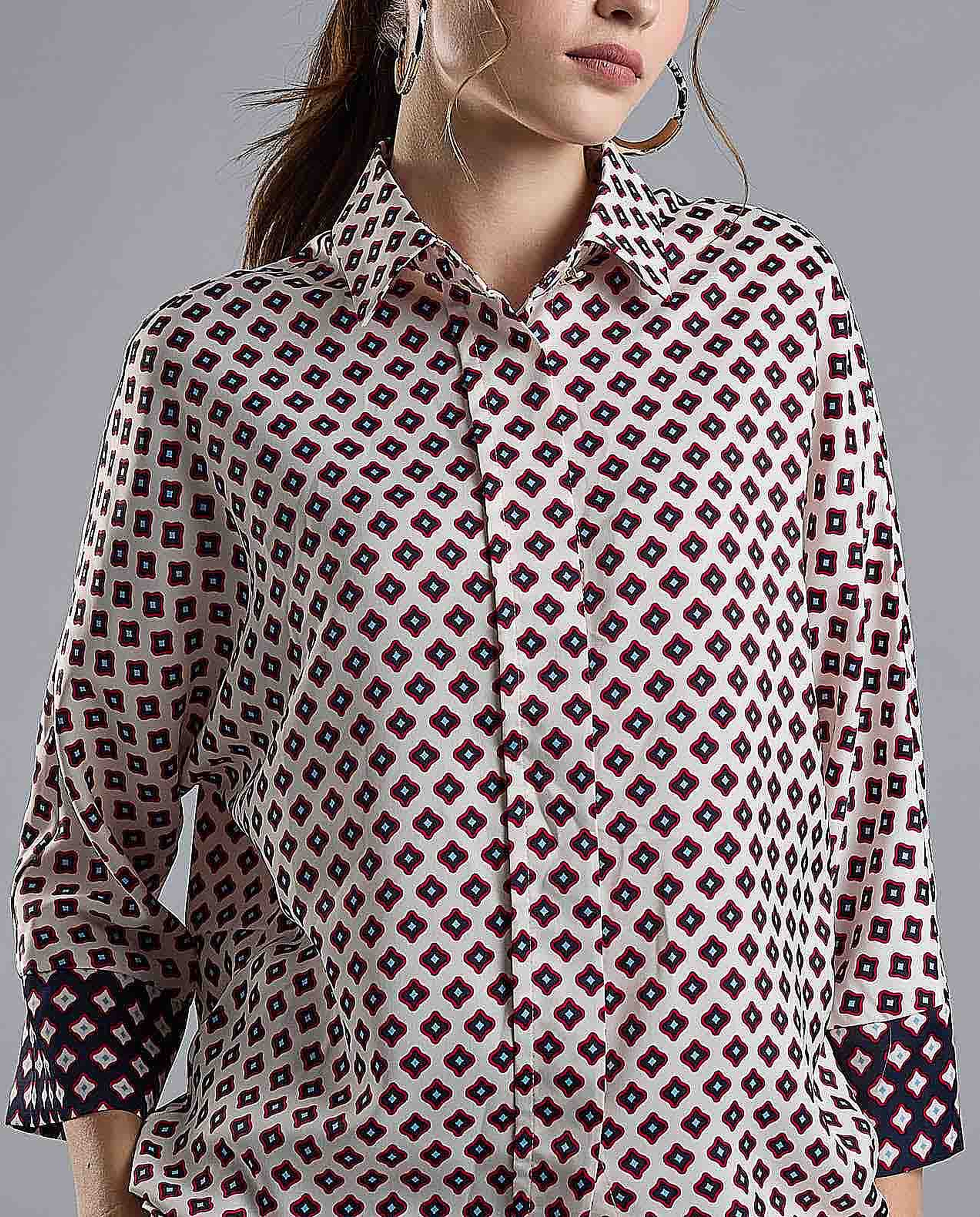 Patterned Shirt with Classic Collar and 3/4 Sleeves