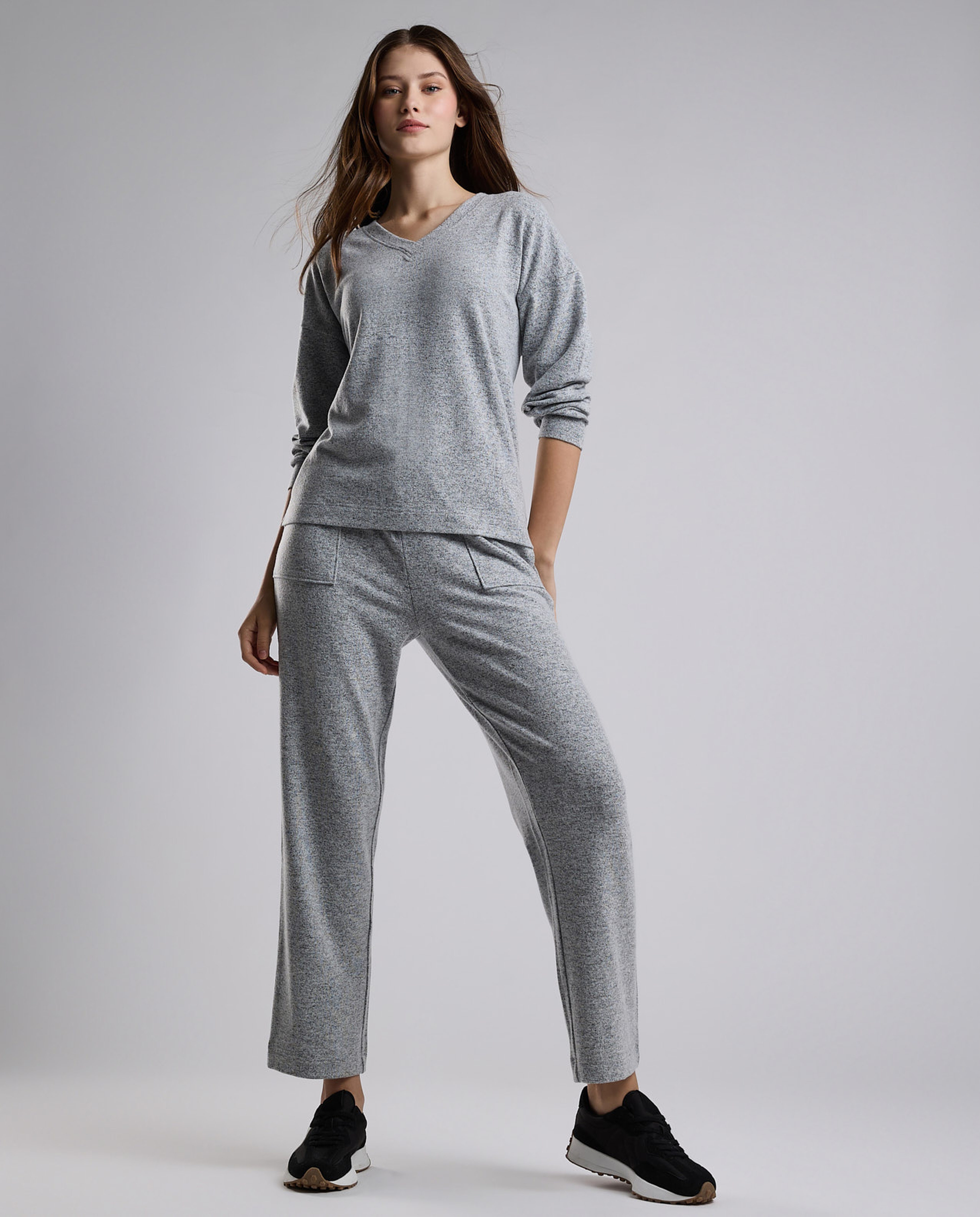 Textured Lounge Top with V-Neck and Long Sleeves