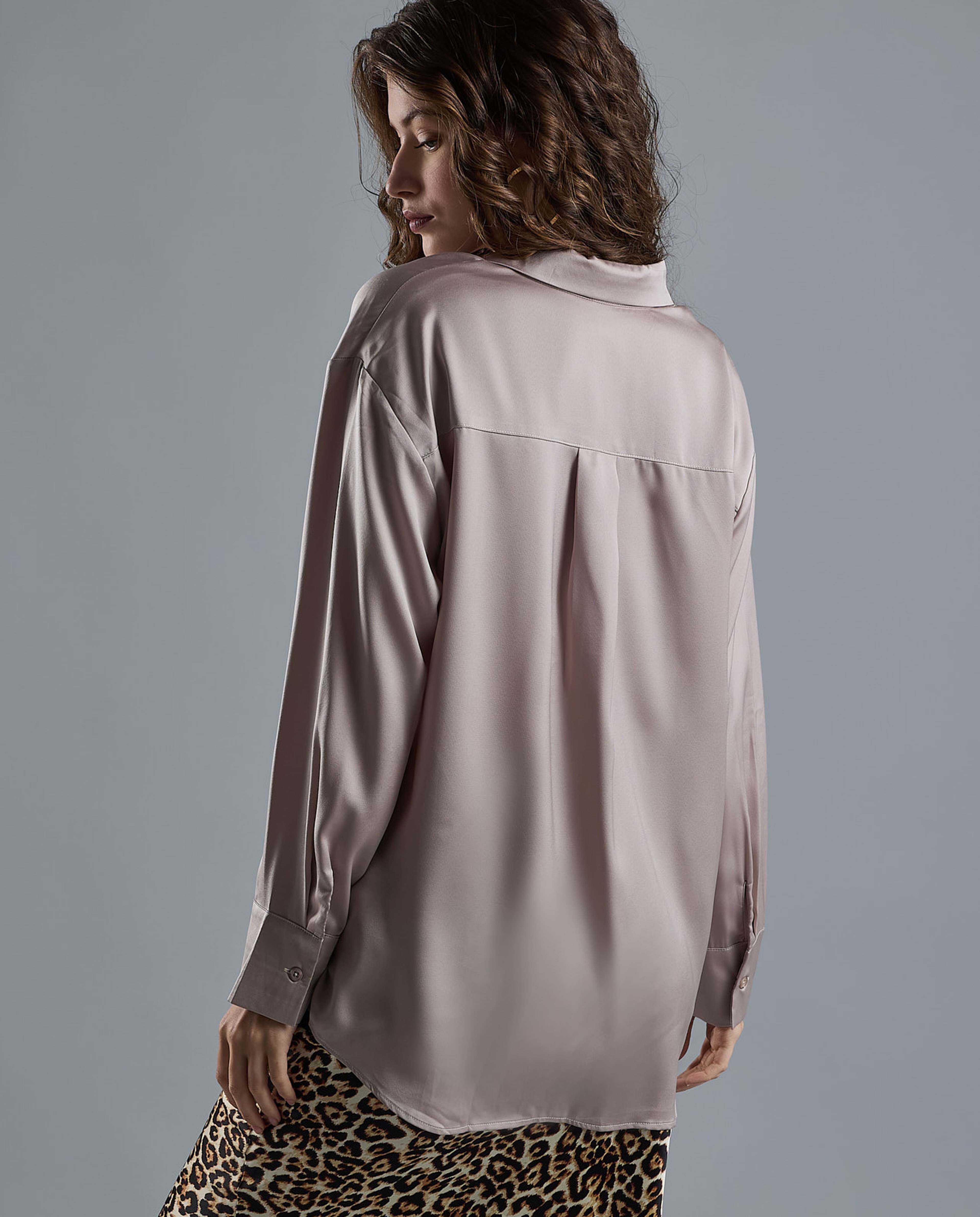 Solid Shirt with Classic Collar and Long Sleeves