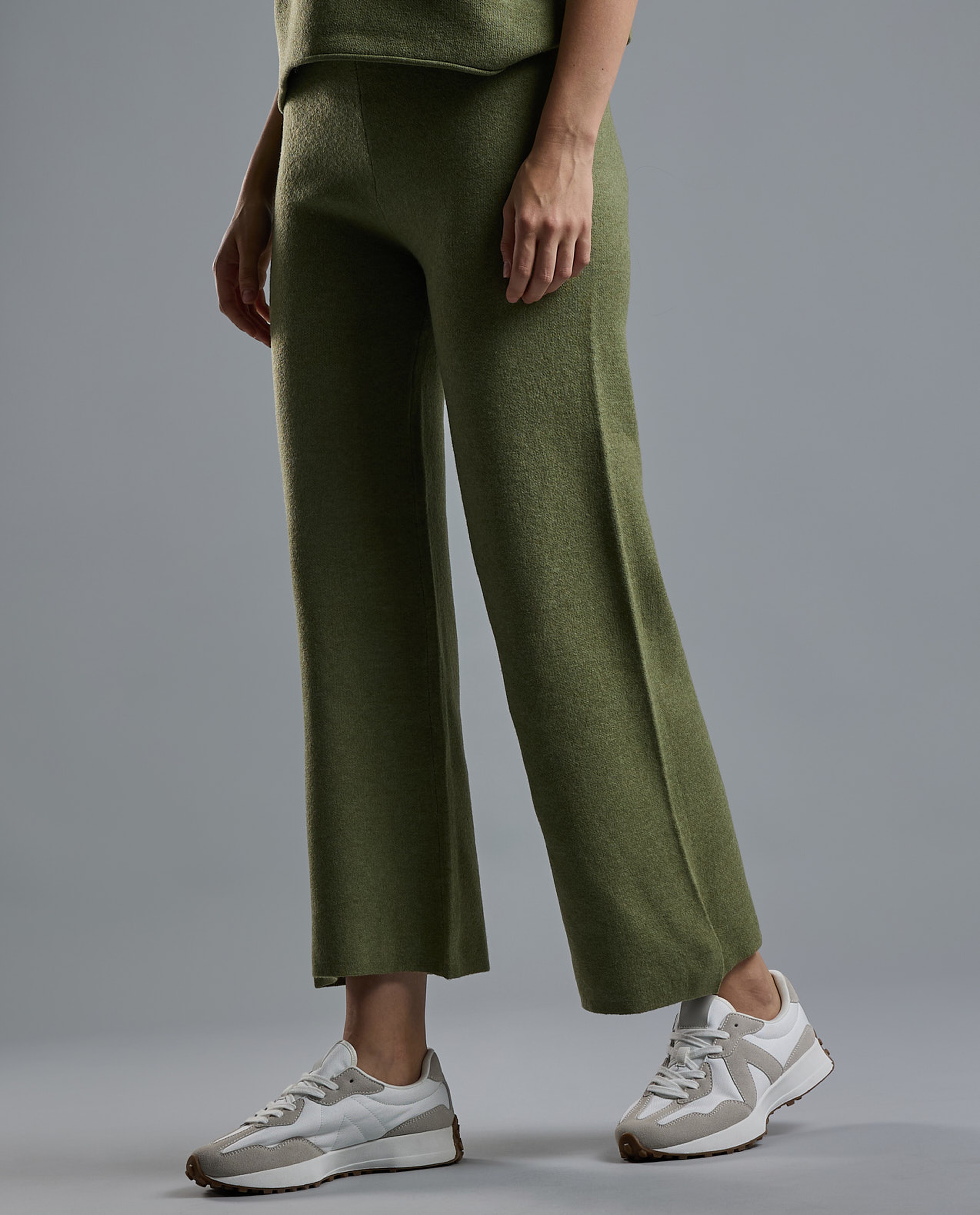 Textured Knit Pants with Elastic Waist