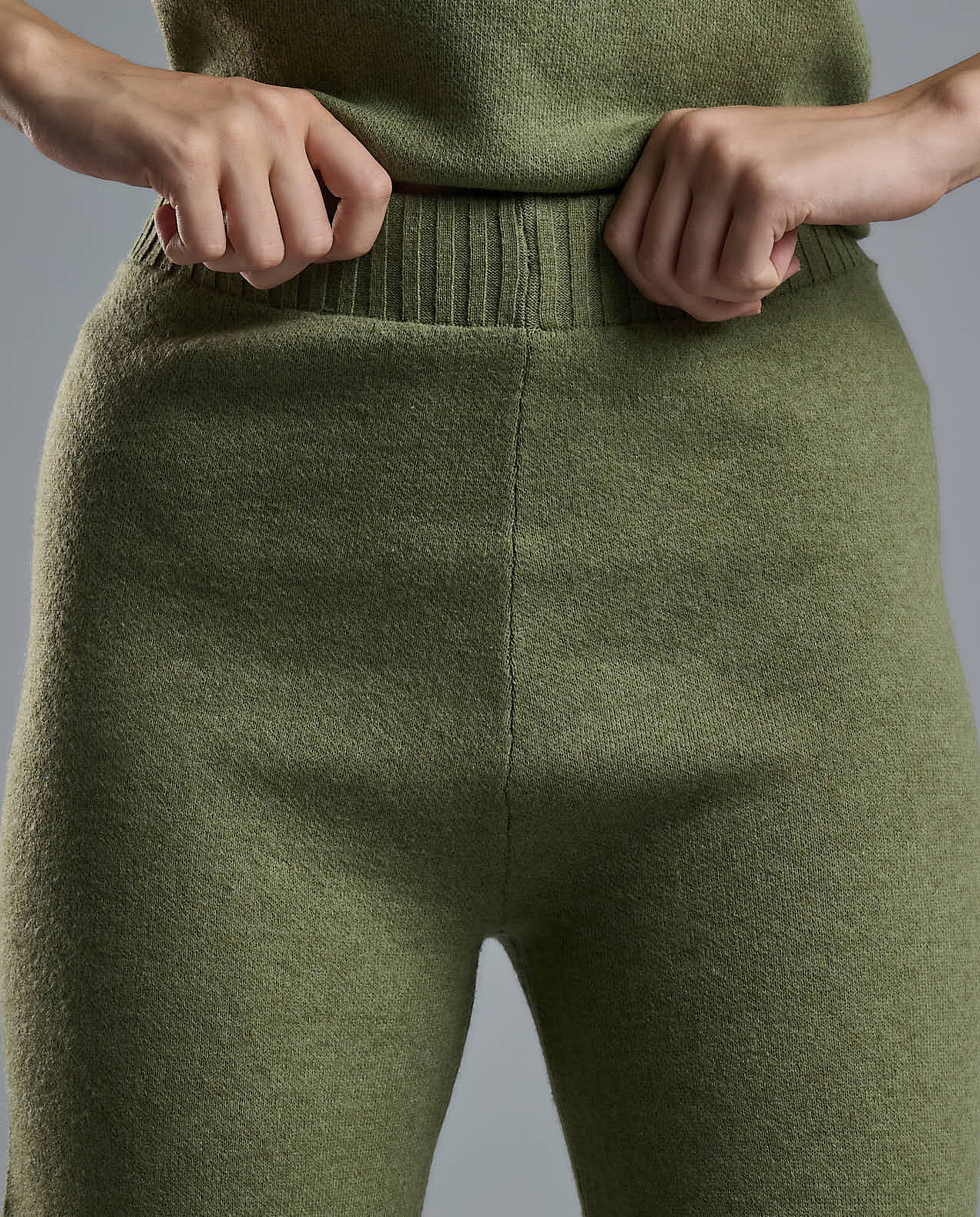 Textured Knit Pants with Elastic Waist
